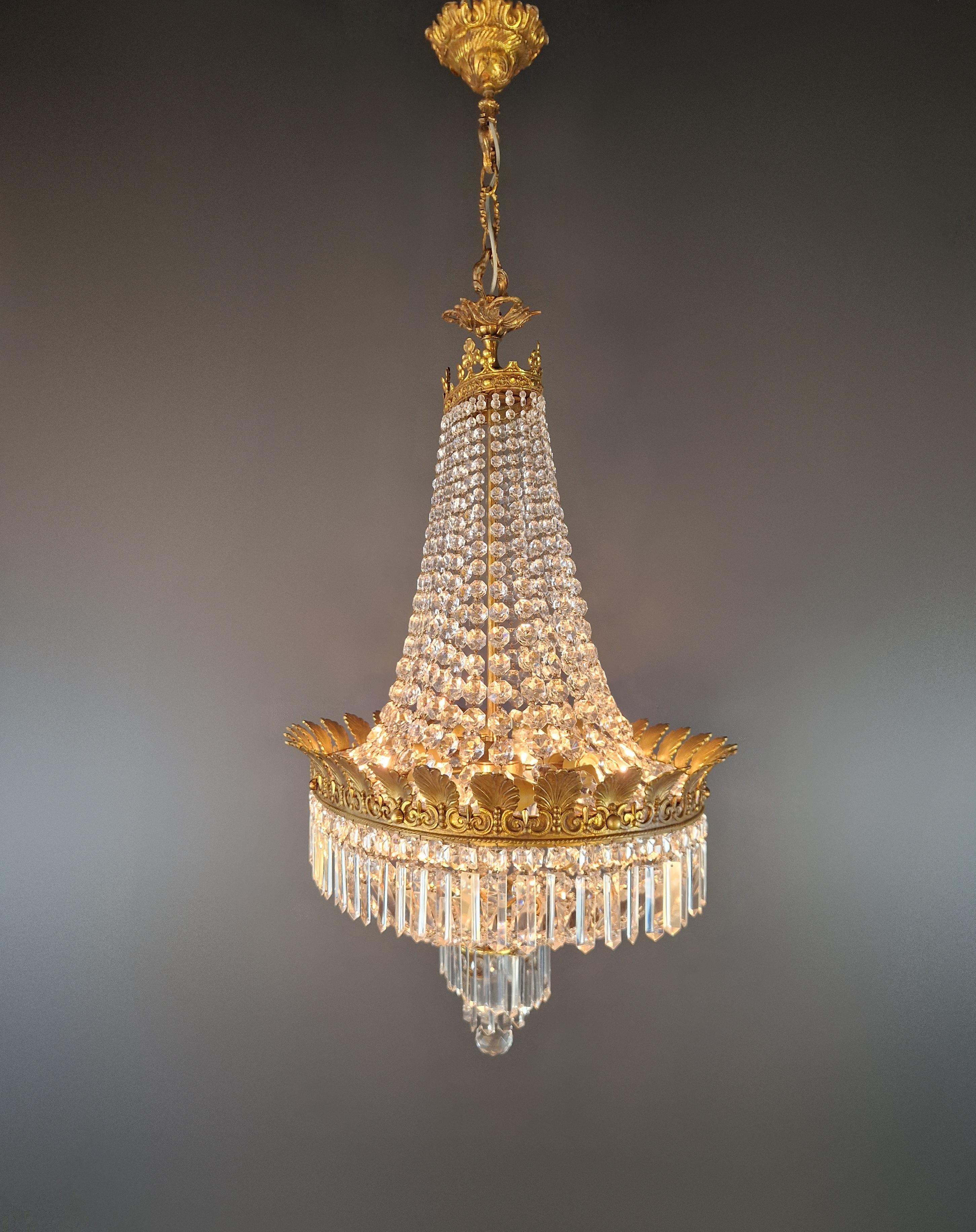 Hand-Knotted Low Oval Plafonnier Crystal Chandelier Brass Lustre Ceiling Antique Art Nouveau For Sale