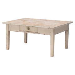 Table basse en pin