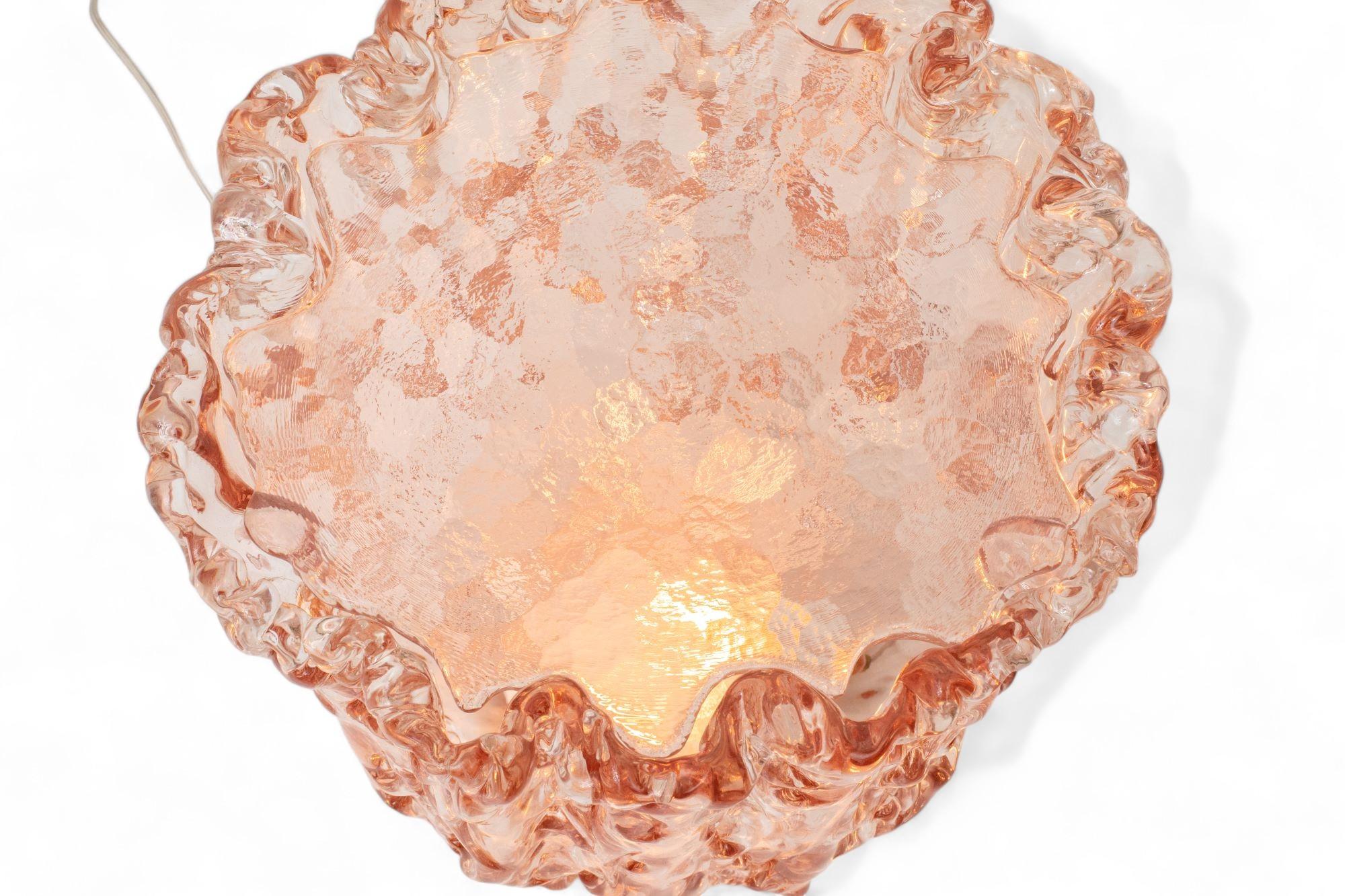 Niedriger Beistelltisch aus rosa Glas, von Tokujin Yoshioka (Organische Moderne) im Angebot