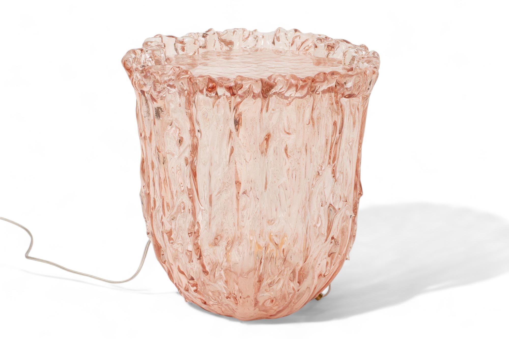 Niedriger Beistelltisch aus rosa Glas, von Tokujin Yoshioka im Angebot 1