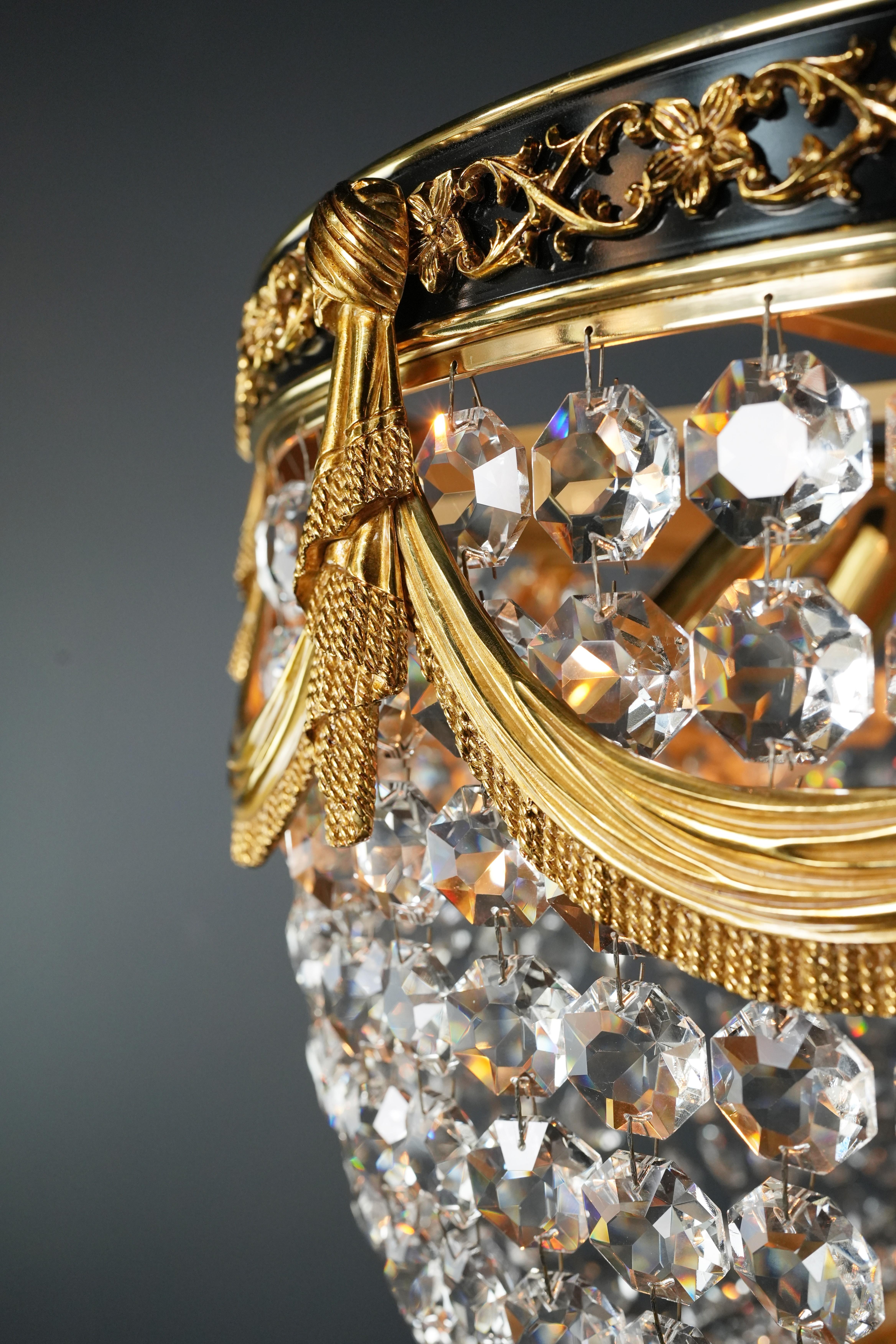 Low Plafonnier Crystal Chandelier in Gold Lustre Brass Art Deco For Sale 4