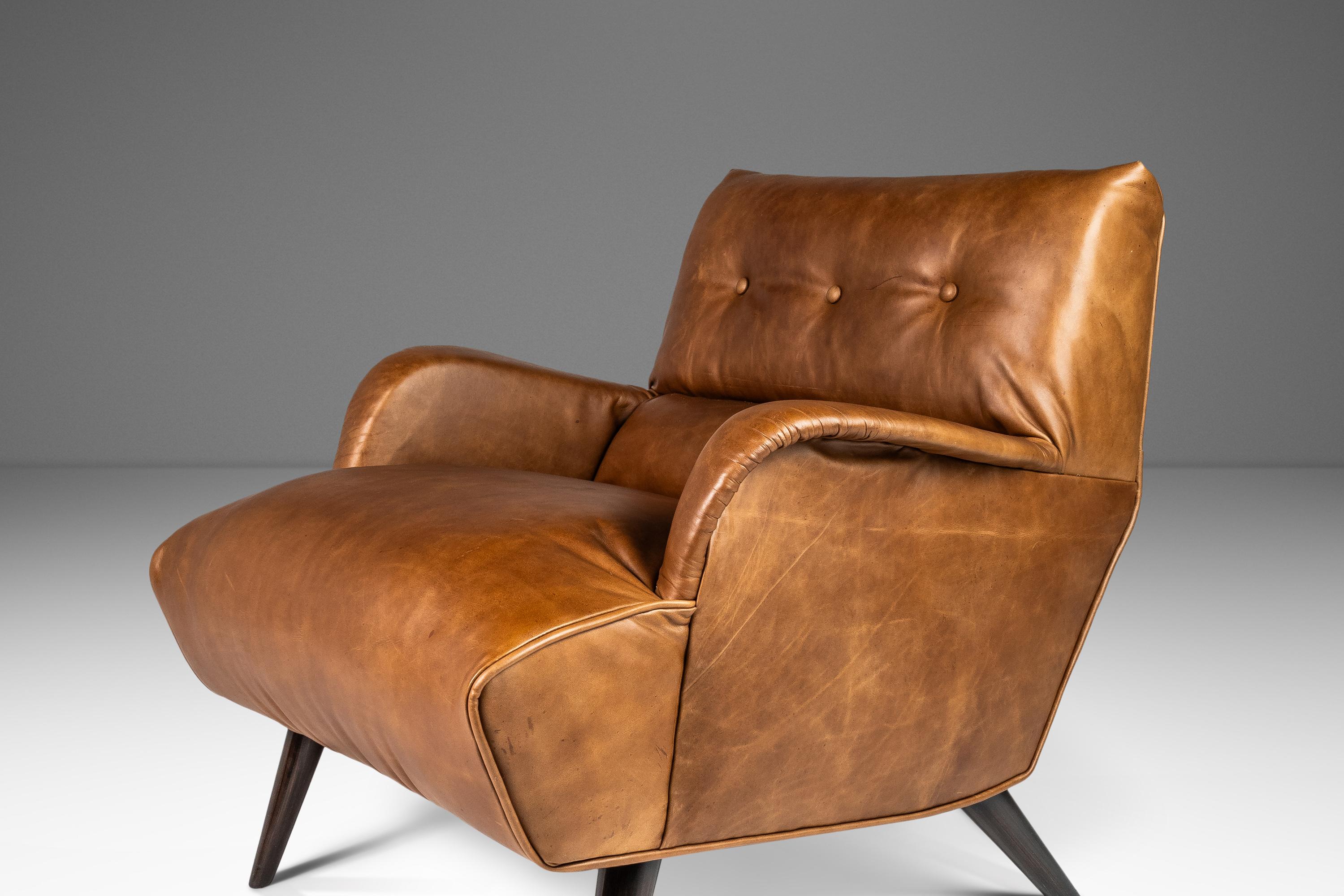 Low Profile Lounge Chair in Leather Attributed to Carlo de Carli, Italy, 1960's For Sale 7