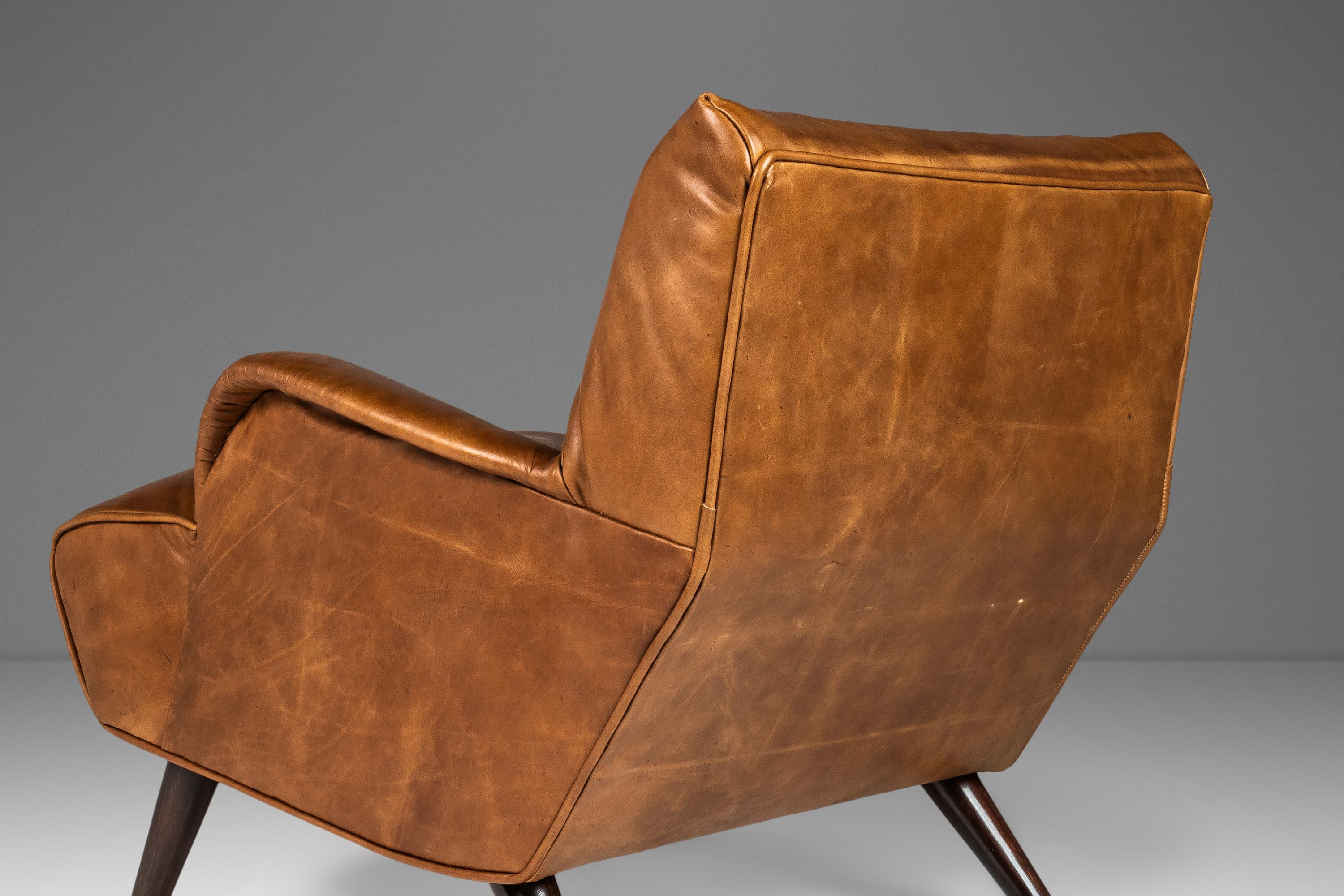 Low Profile Lounge Chair in Leather Attributed to Carlo de Carli, Italy, 1960's For Sale 8
