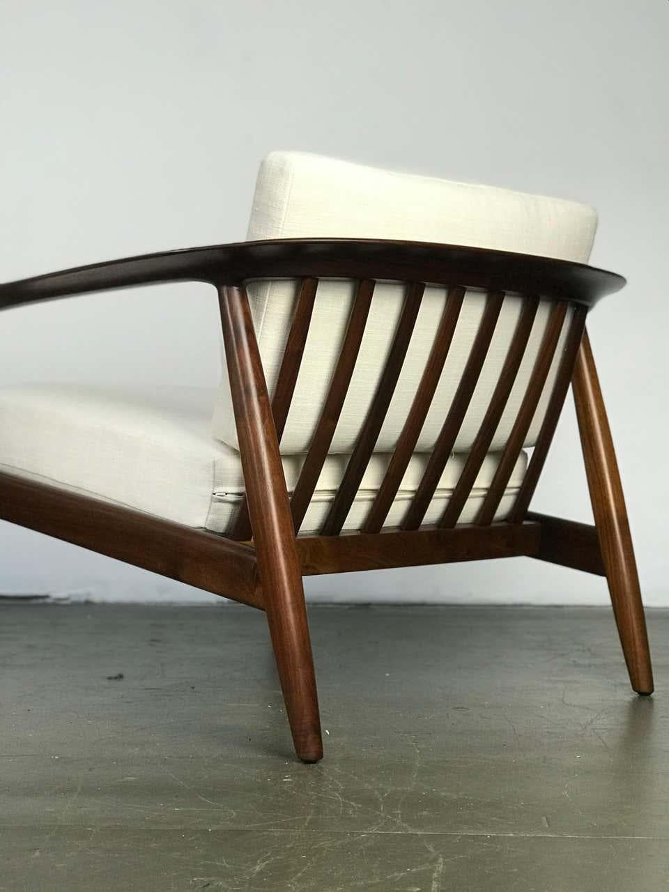 Low Lounge Chairs in Walnut by Folke Ohlsson for DUX Model 72-C In Good Condition In Framingham, MA