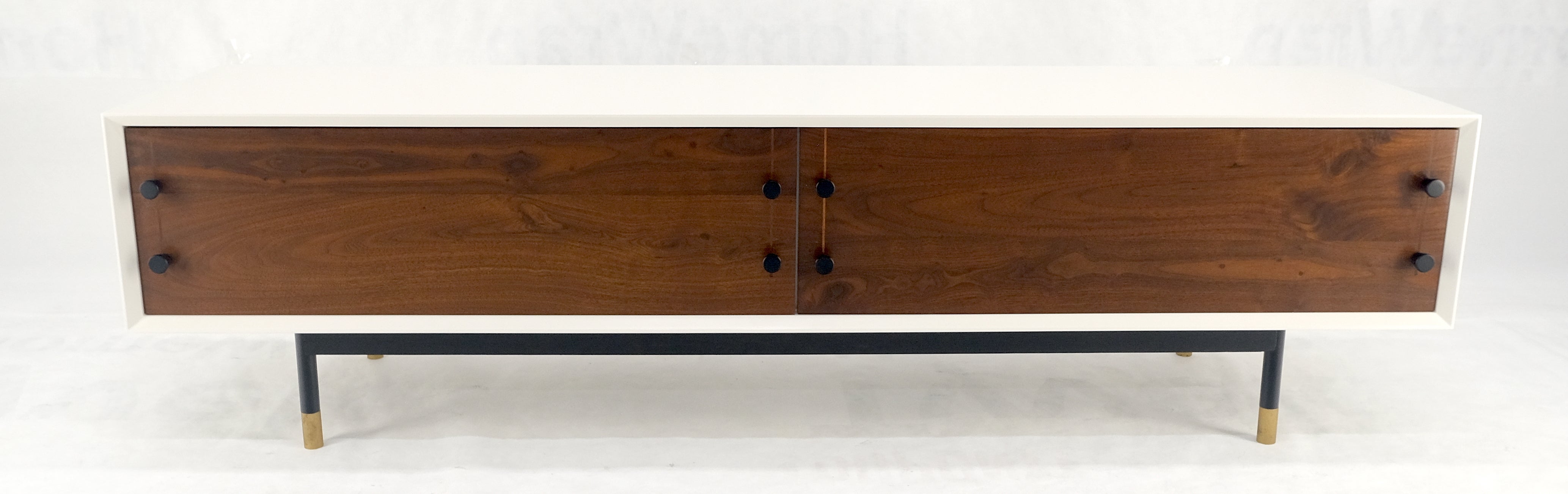 ¡Bajo Perfil Laca Blanca Nogal Aceitado Cajones Mueble TV Credenza Consola MINT! Moderno de mediados de siglo en venta