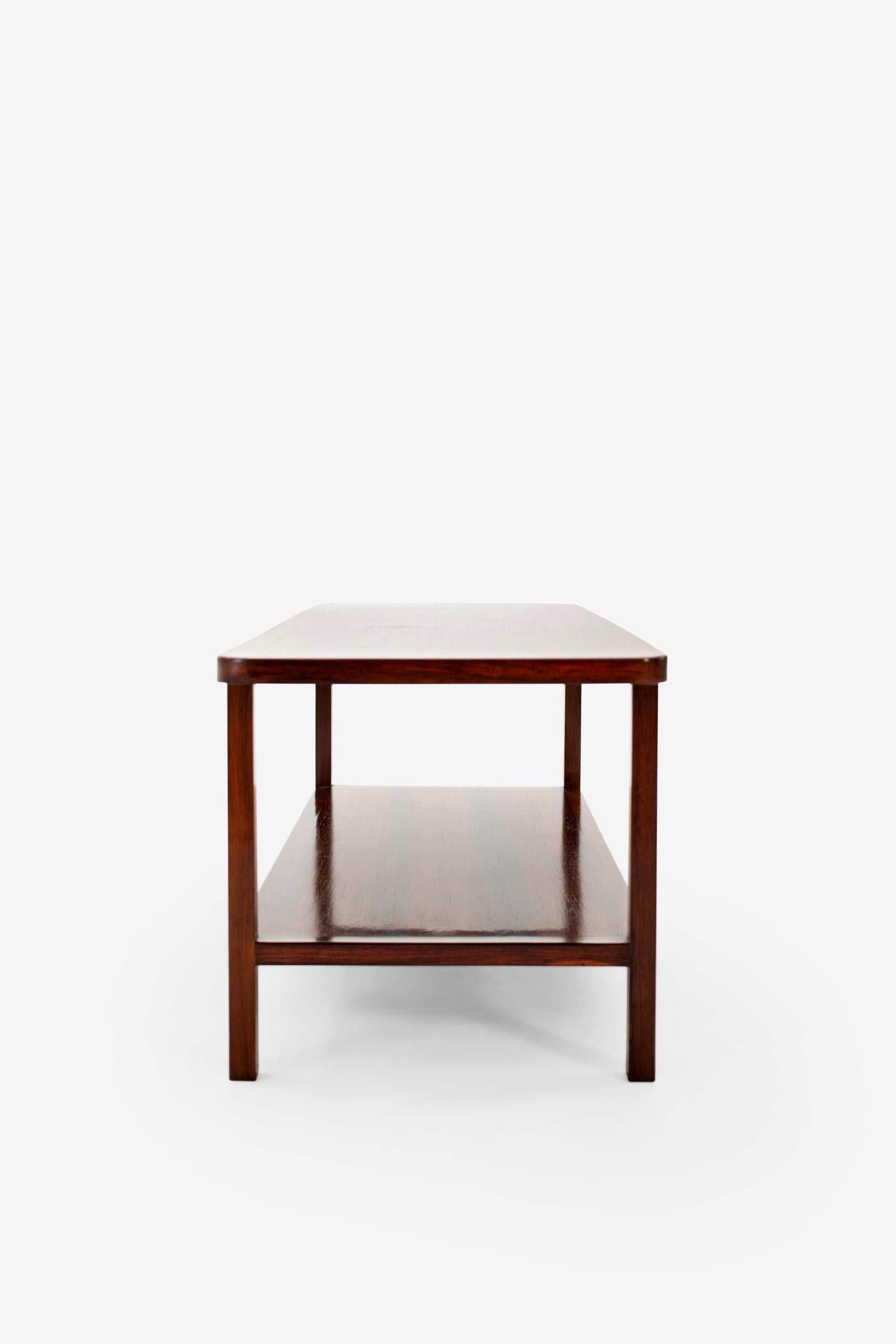 Aparador Rectangular Bajo de Joaquim Tenreiro, Moderno de mediados de siglo, 1950-1955 Brasileño en venta