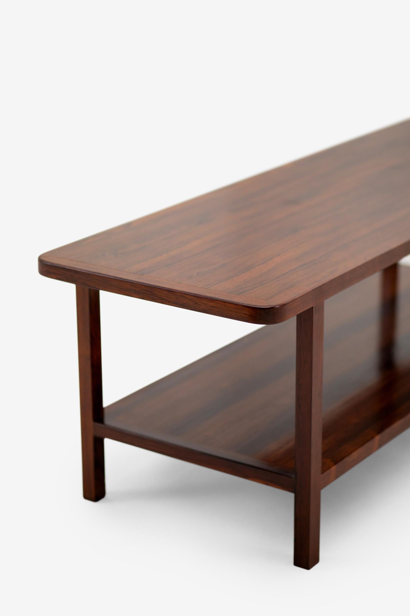 Aparador Rectangular Bajo de Joaquim Tenreiro, Moderno de mediados de siglo, 1950-1955 siglo XX en venta