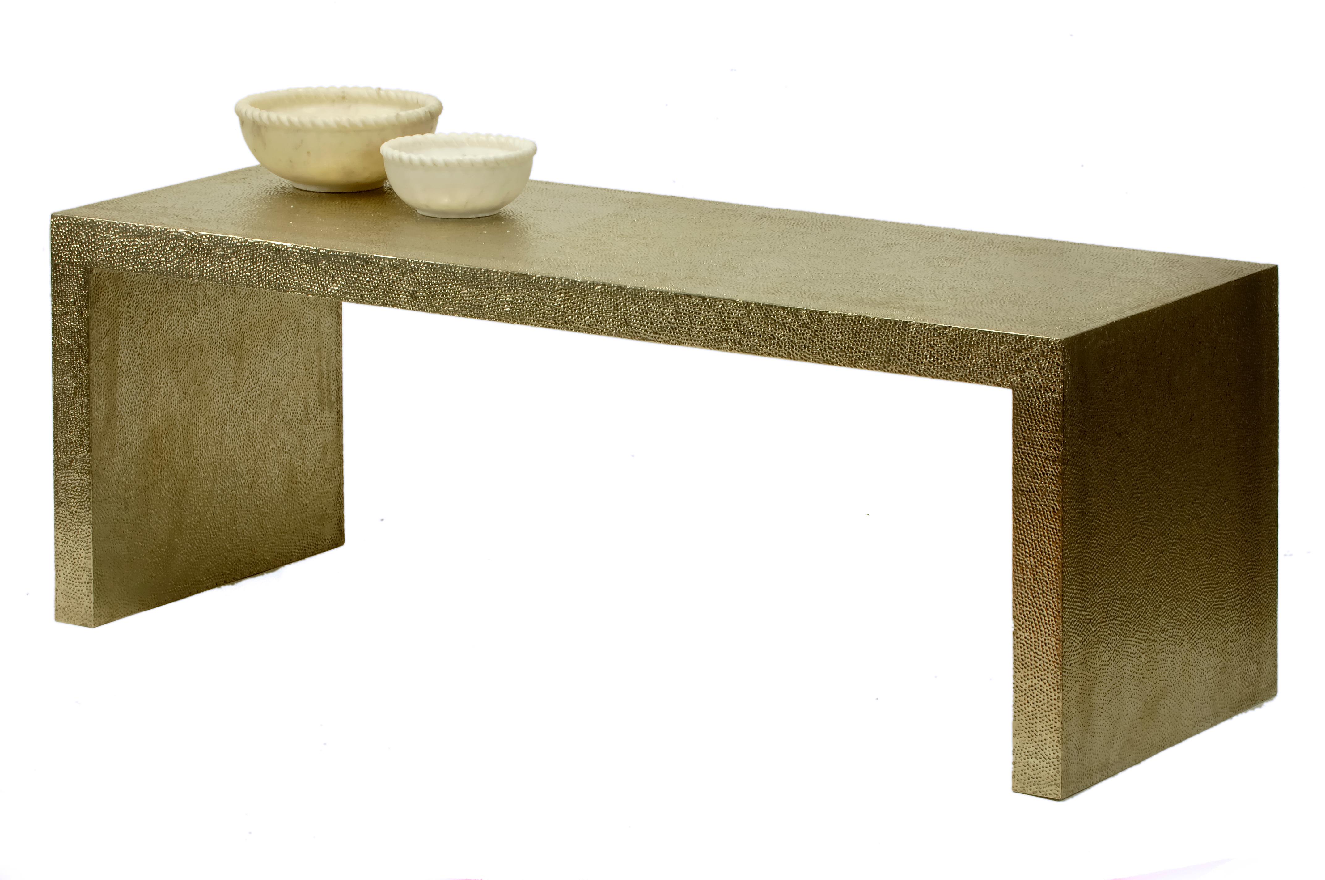 Niedriger rechteckiger Tisch aus weißer Bronze mit Beschlägen über MDF von Stephanie Odegard (Indisch) im Angebot