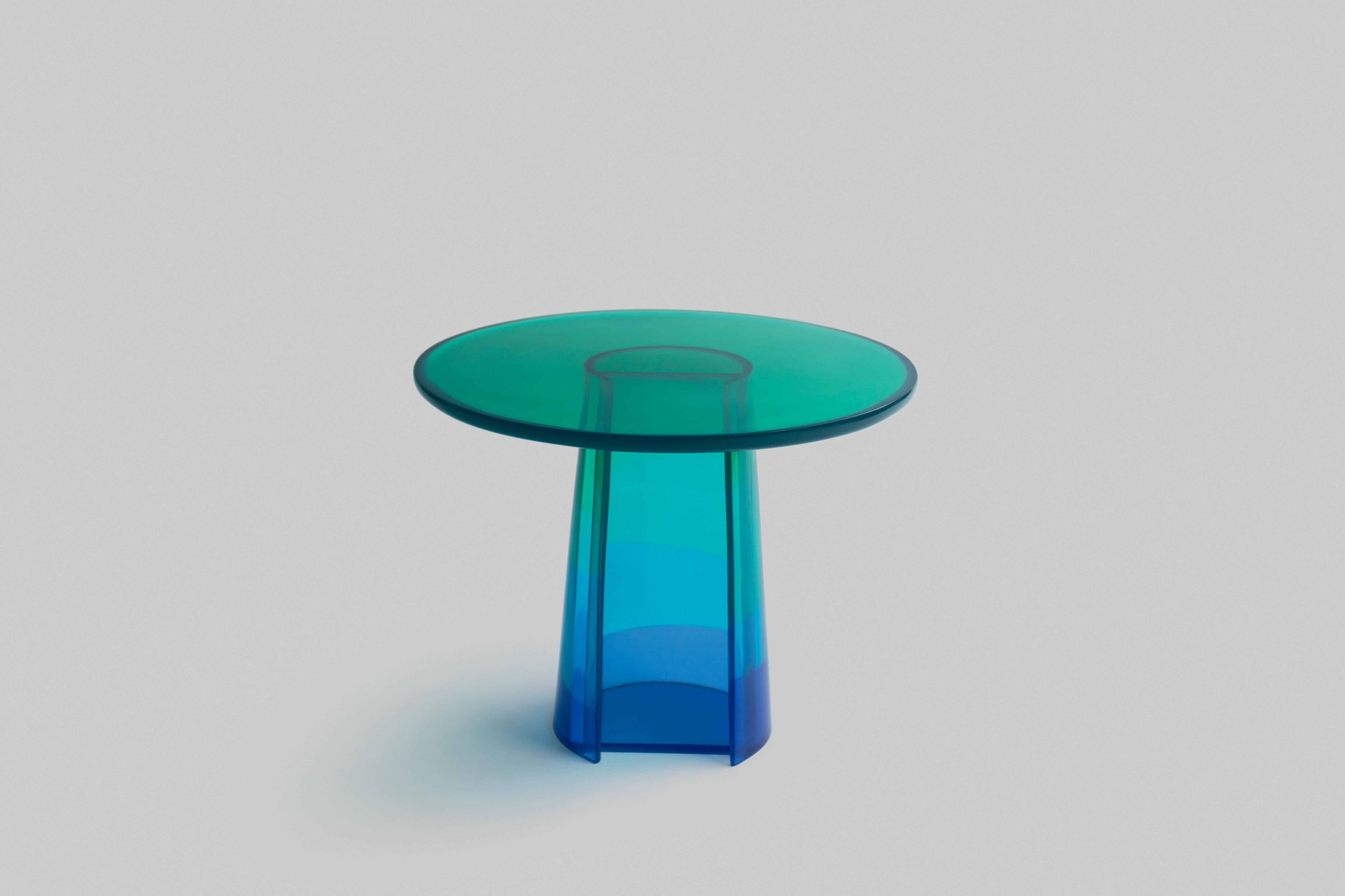 The Malta collection is composed of three side tables with soft lines and curves, inspired by the colors, depths, waves and tides of the Mediterranean Sea. 

We use resin as the main and unique Material in our pieces, as it is an extremely