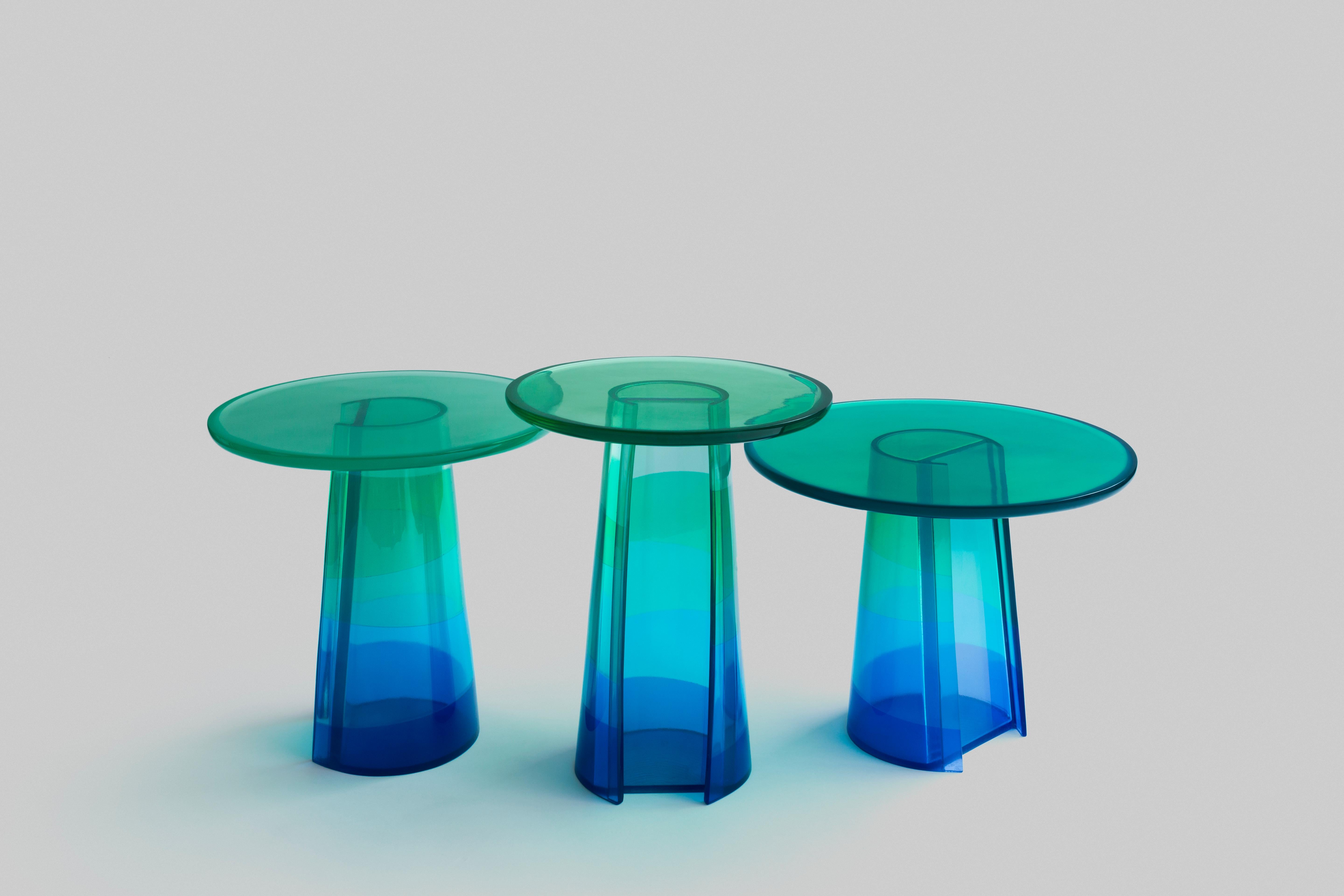 Modern Low Resin Side Table in Blue Gradient by Paola Valle For Sale