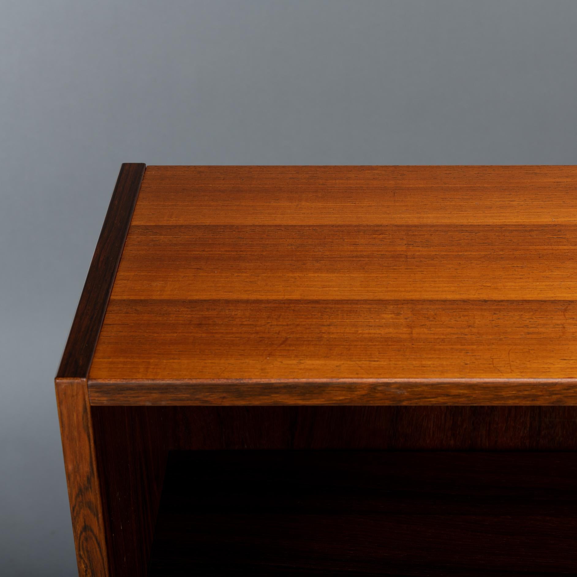 Veneer Low Rosewood Bookcase by Carlo Jensen for Hundevad & Co, 1960s