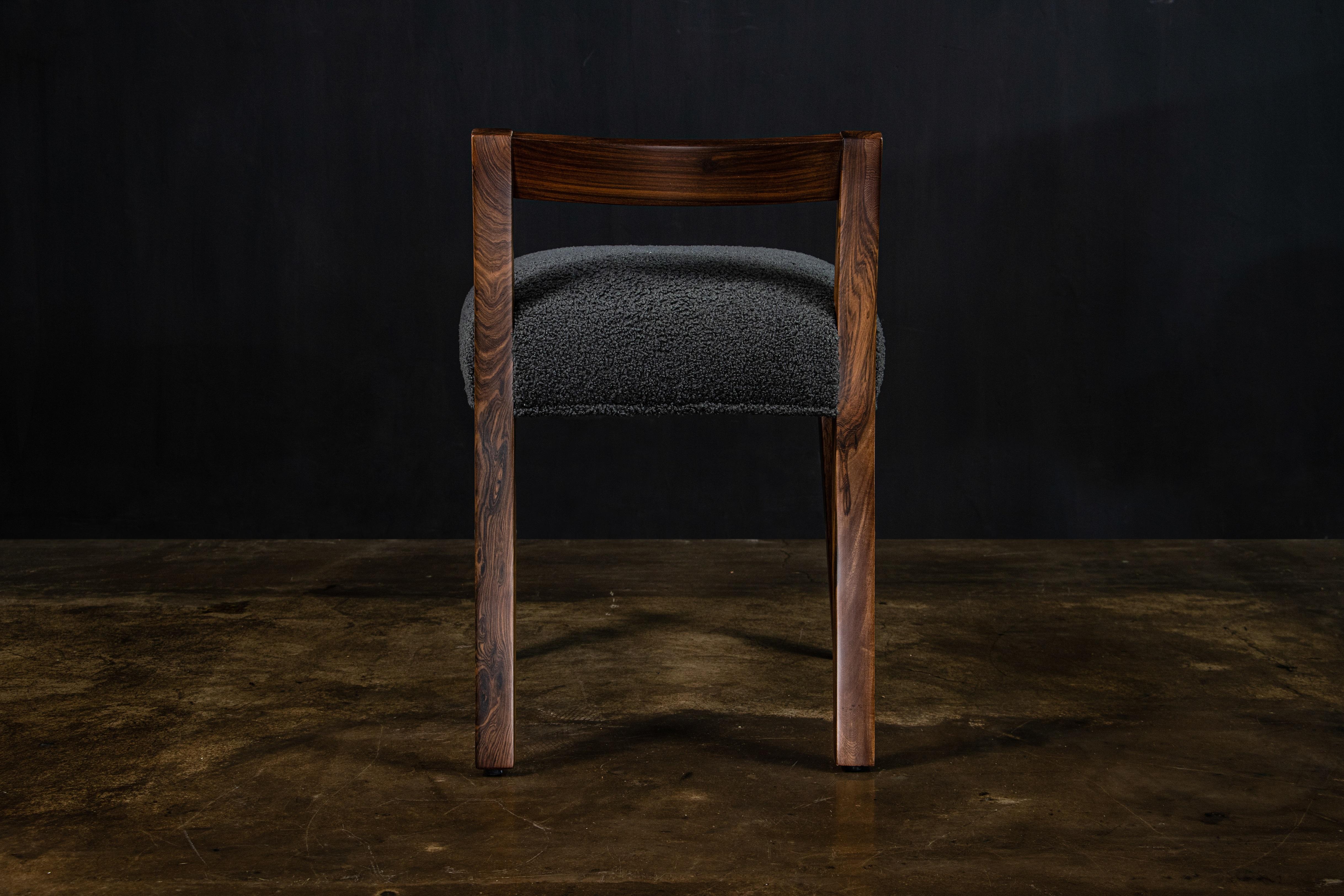 Sedia bassa in elegante palissandro argentino di Costantini, Umberto In condizioni Nuovo in vendita a New York, NY