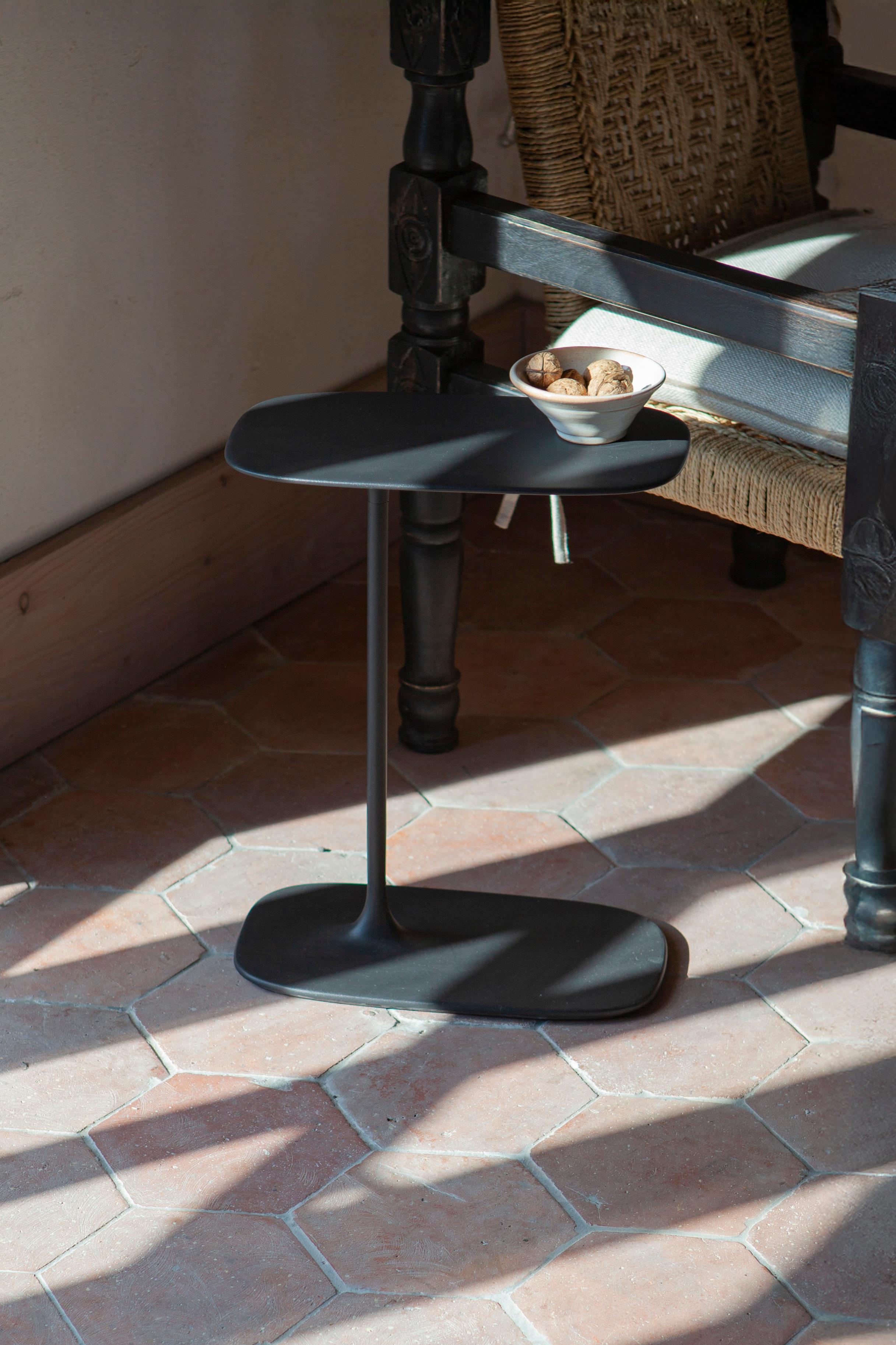 Aluminium UNISM - Table d'appoint en aluminium revêtu en vente