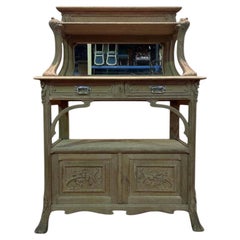 Low sideboard Art Nouveau period in oak