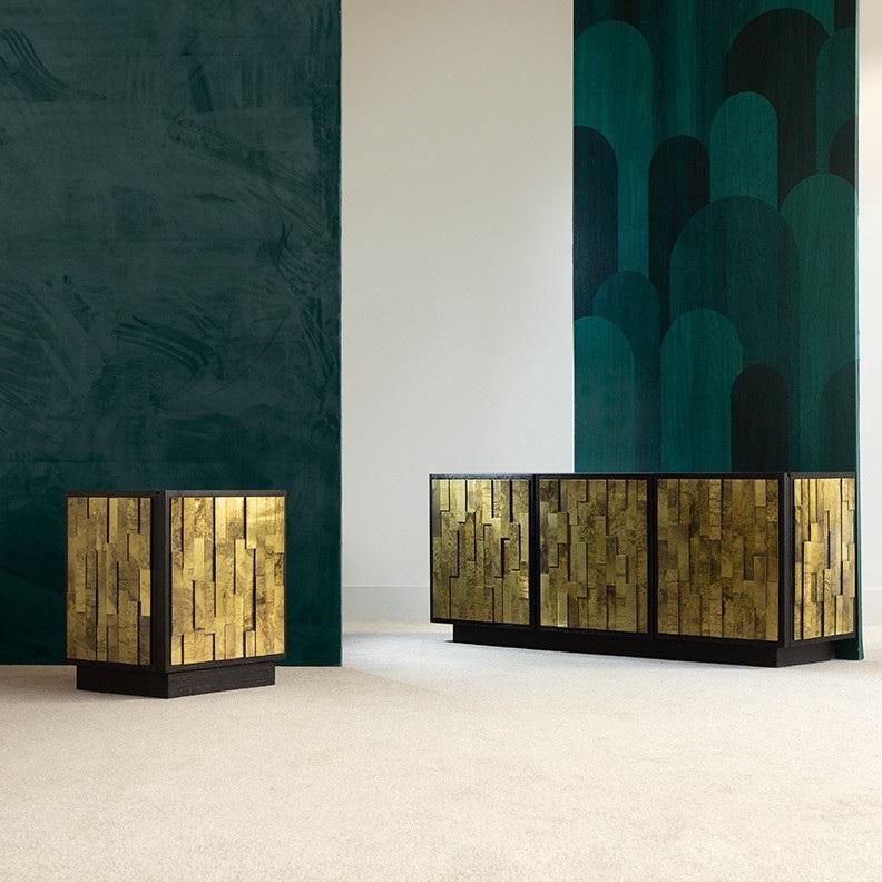Low Sideboard Featuring Layered Brass Door Facades In New Condition For Sale In New York, NY