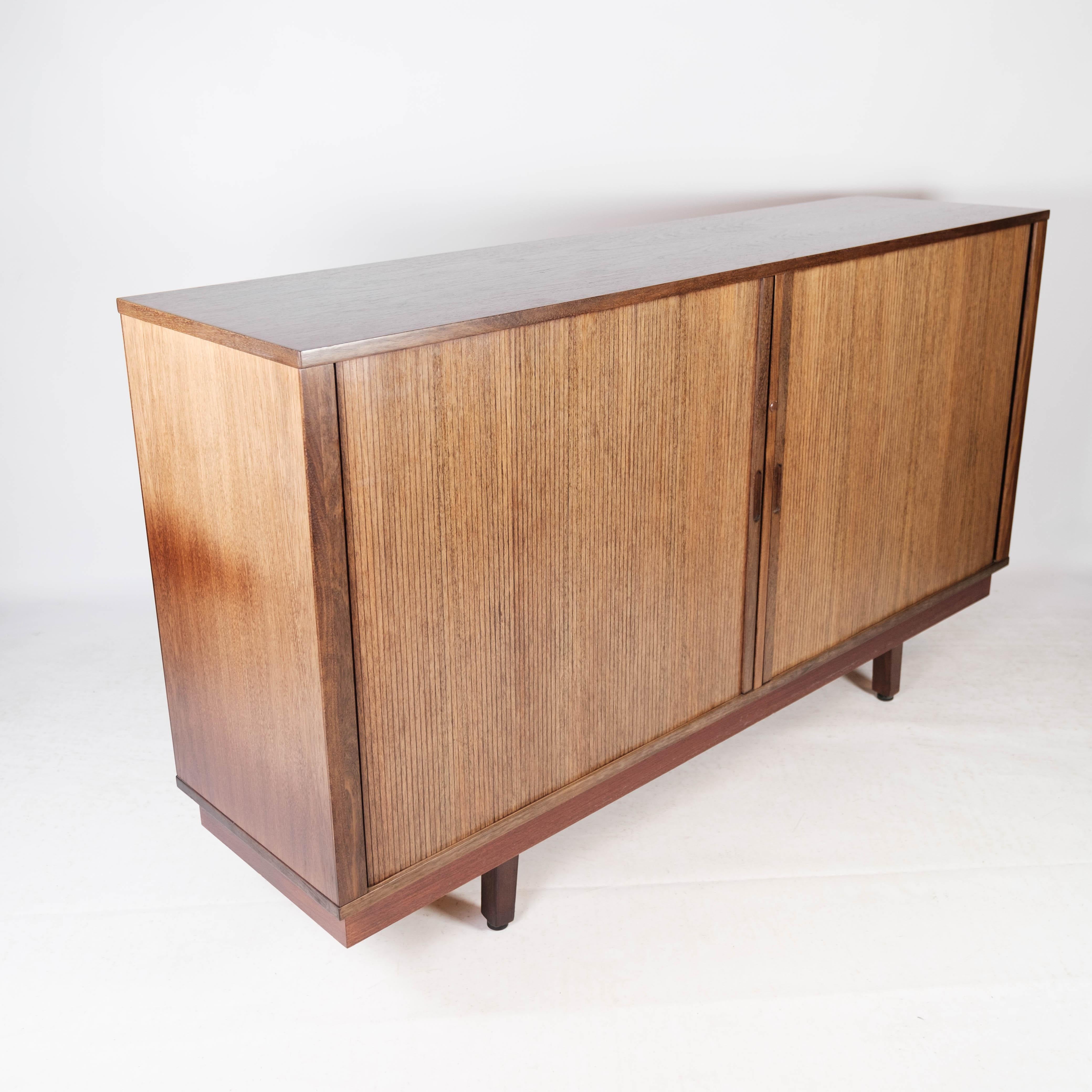 Low Sideboard with Sliding Doors in Rosewood of Danish Design from the 1960s 11