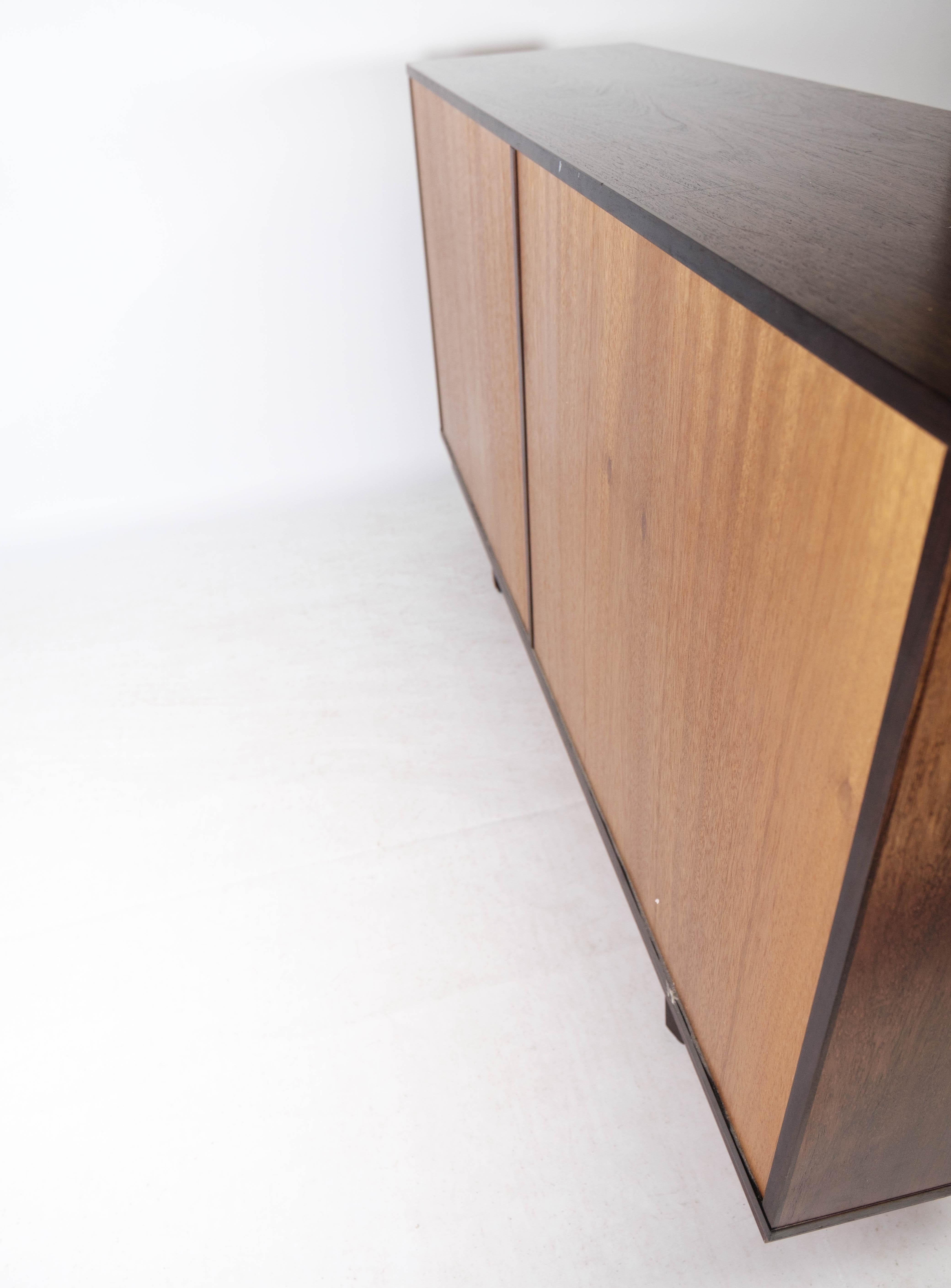 Low Sideboard with Sliding Doors in Rosewood of Danish Design from the 1960s 14