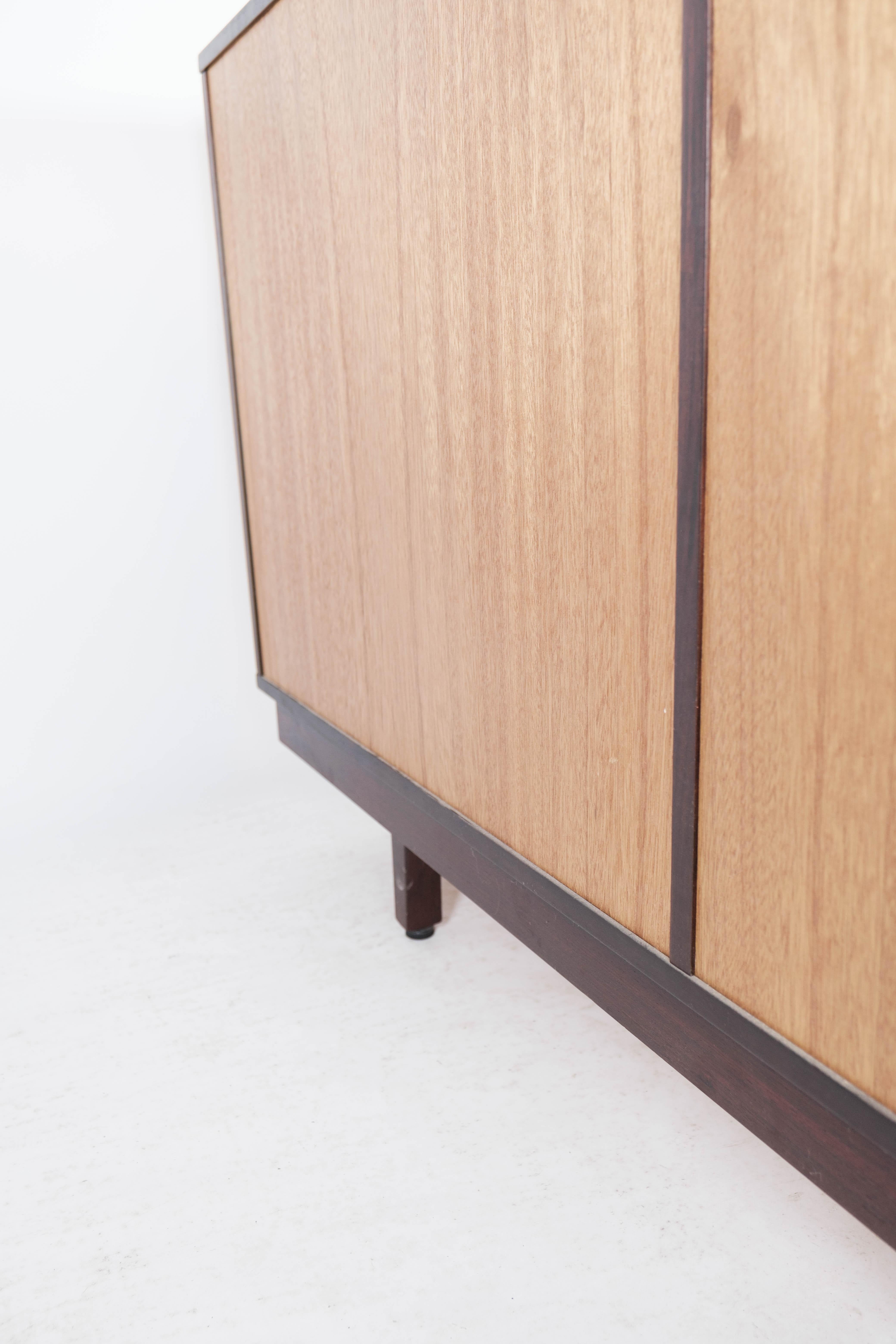 Low Sideboard with Sliding Doors in Rosewood of Danish Design from the 1960s 15