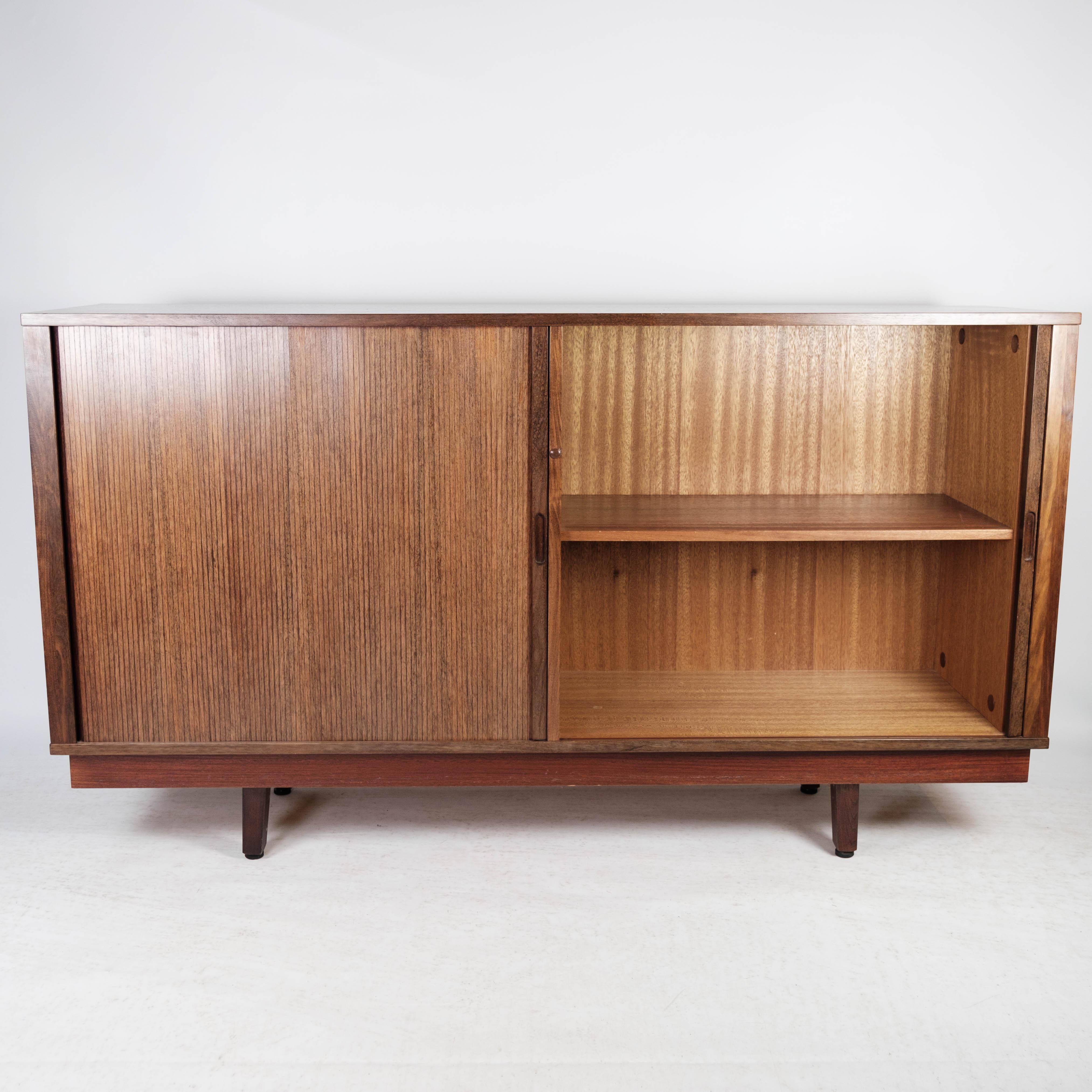 Low Sideboard with Sliding Doors in Rosewood of Danish Design from the 1960s 4