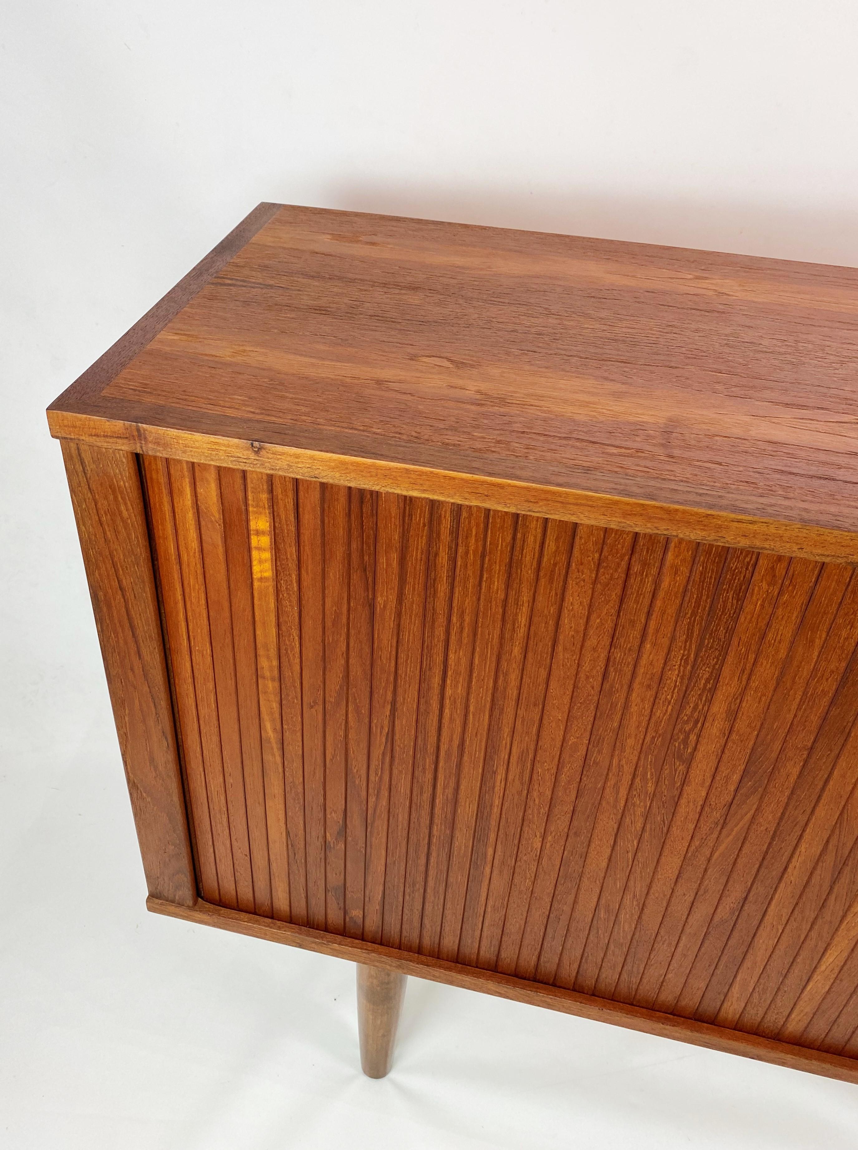 Scandinavian Modern Low Sideboard with Sliding Doors in Teak of Danish Design, 1960s