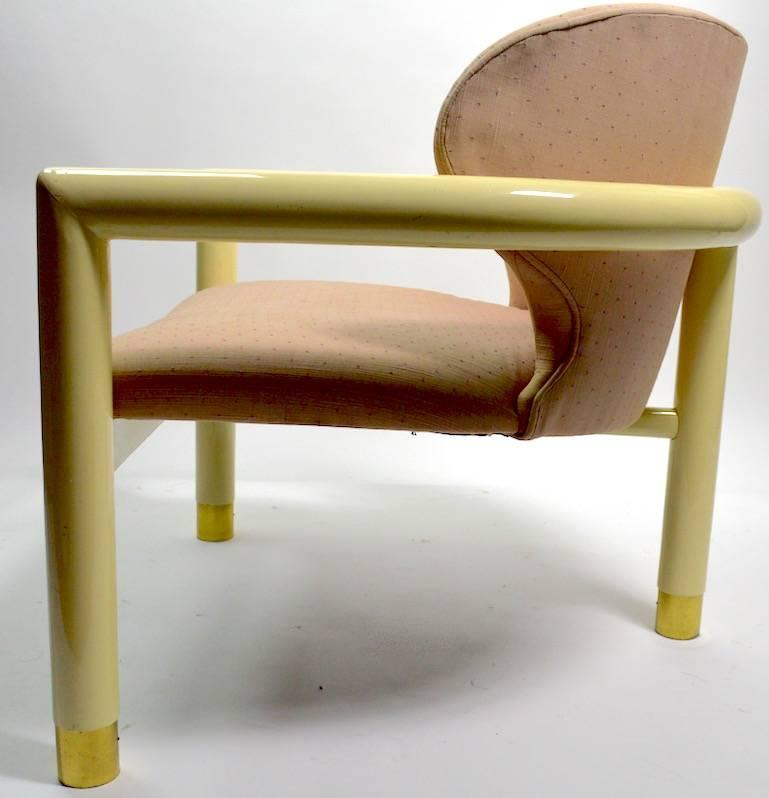 Low Slung Lounge Chair von Century Furniture Company (20. Jahrhundert) im Angebot