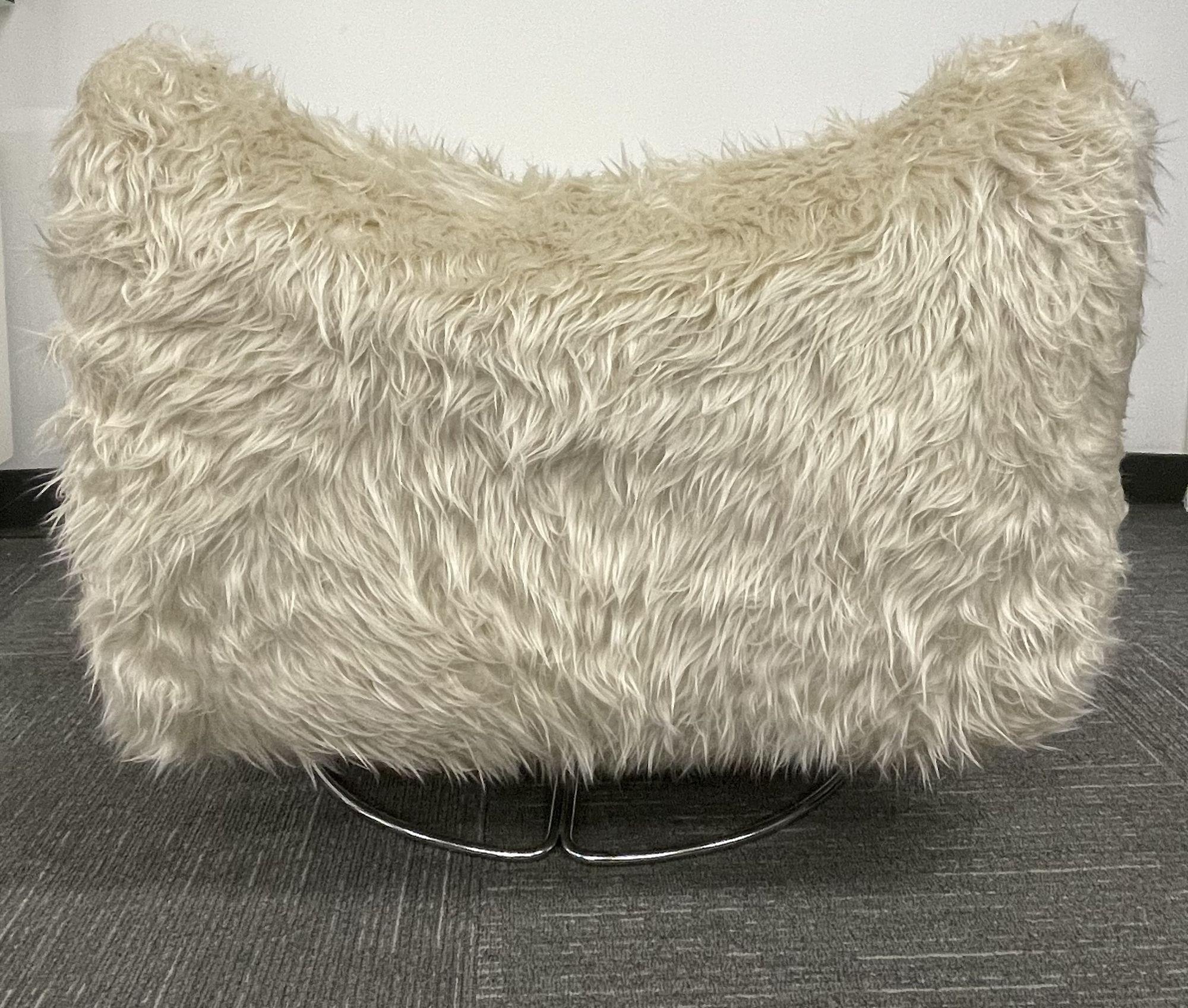 Mid-Century Modern Low Slung Vintage Swivel Chair in New Fur For Sale