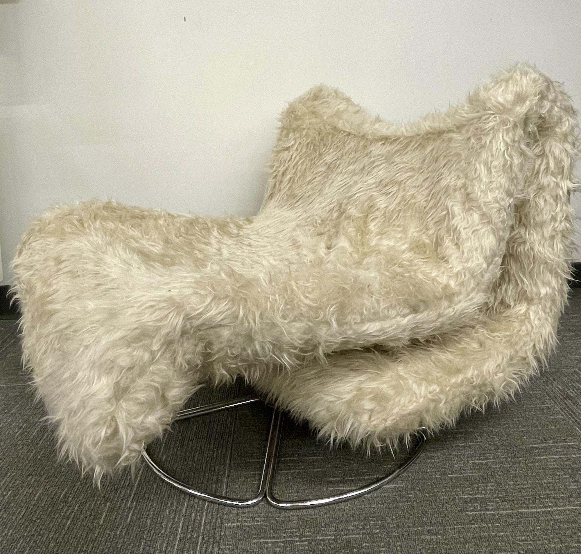 Faux Fur Low Slung Vintage Swivel Chair in New Fur For Sale