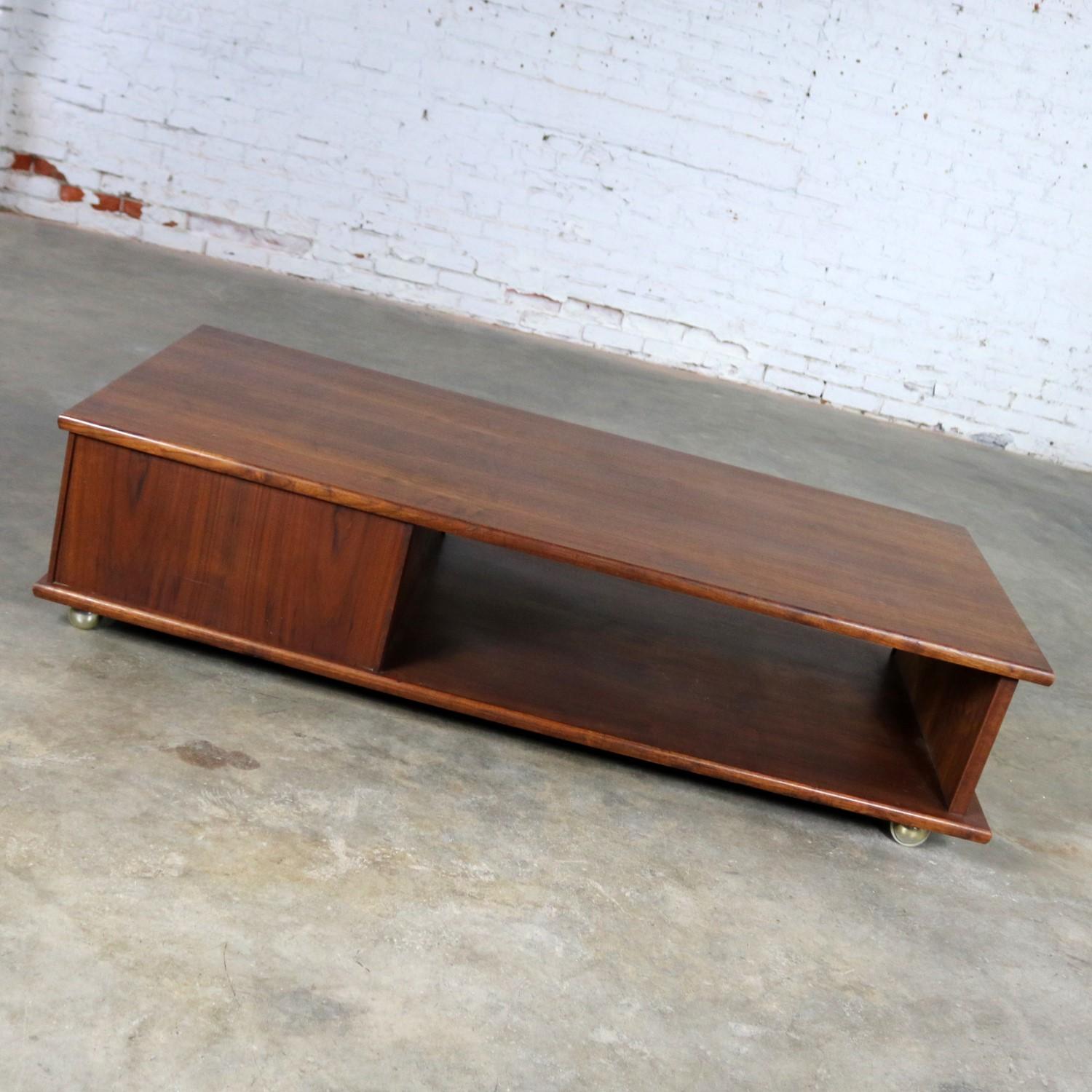 Mid-Century Modern Low Slung Walnut Midcentury Rectangular Coffee Table with Storage on Casters