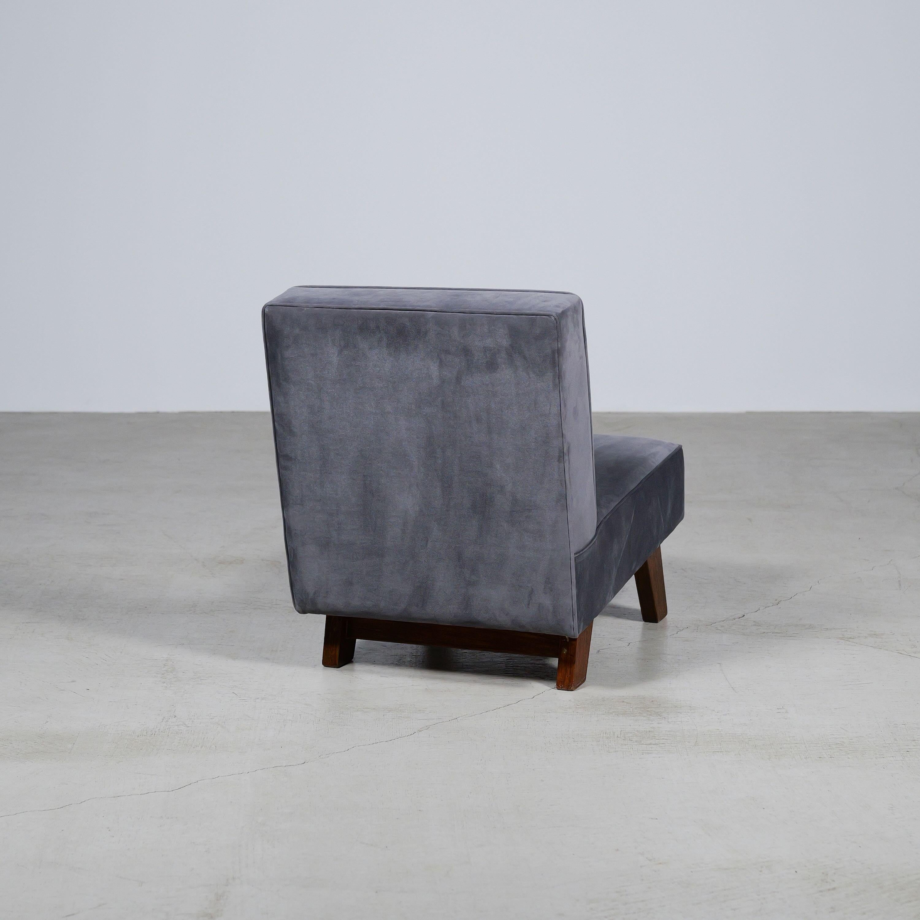 Indian Low Sofa Cushion by Le Corbusier, Pierre Jeanneret for Chandigarh, Circa 1955 For Sale