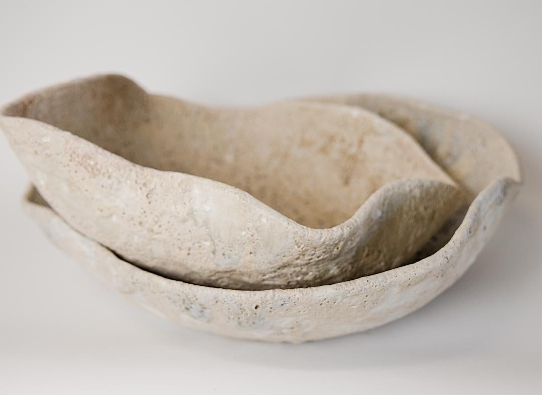 Low Stoneware  Bowl Vessel In New Condition In Van Nuys, CA