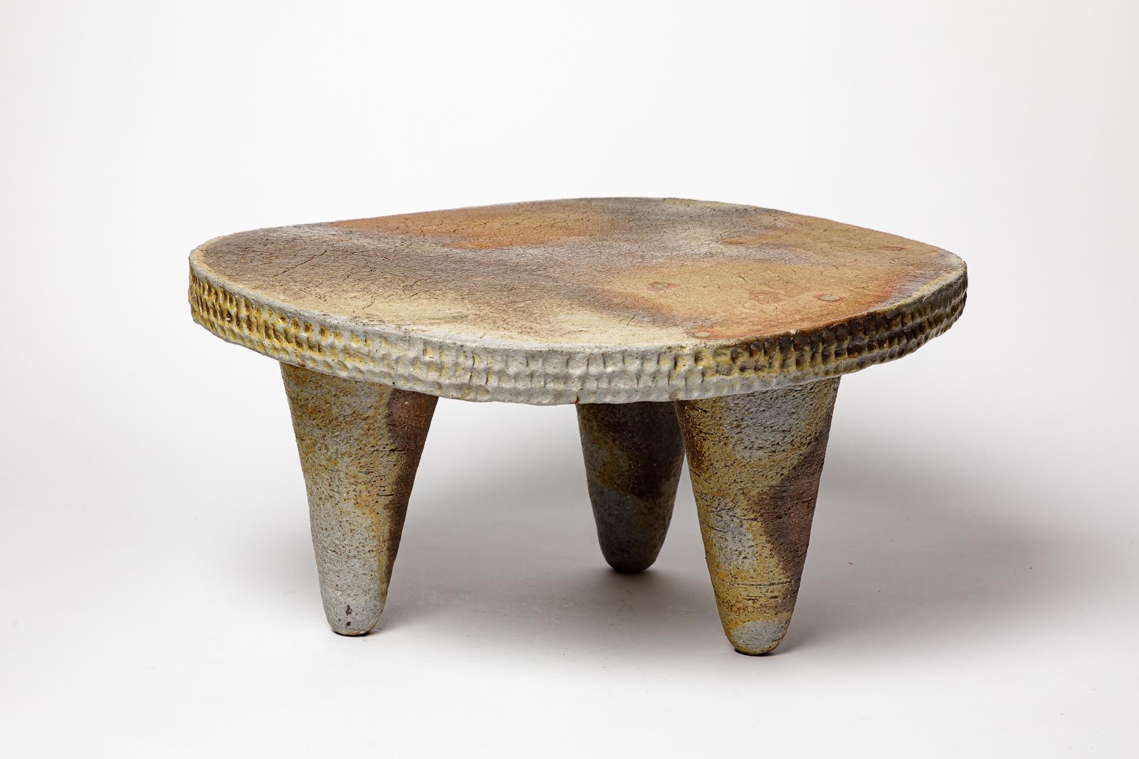 Brigitte Chassang

Table basse en grès et céramique cuite au bois par Brigitte Chassang

Table originale en céramique brutaliste 

Condition originale parfaite.

Réalisé en 2024

Pièce unique faite à la main 

Hauteur 26 cm
Grand 53 cm
Profondeur 46
