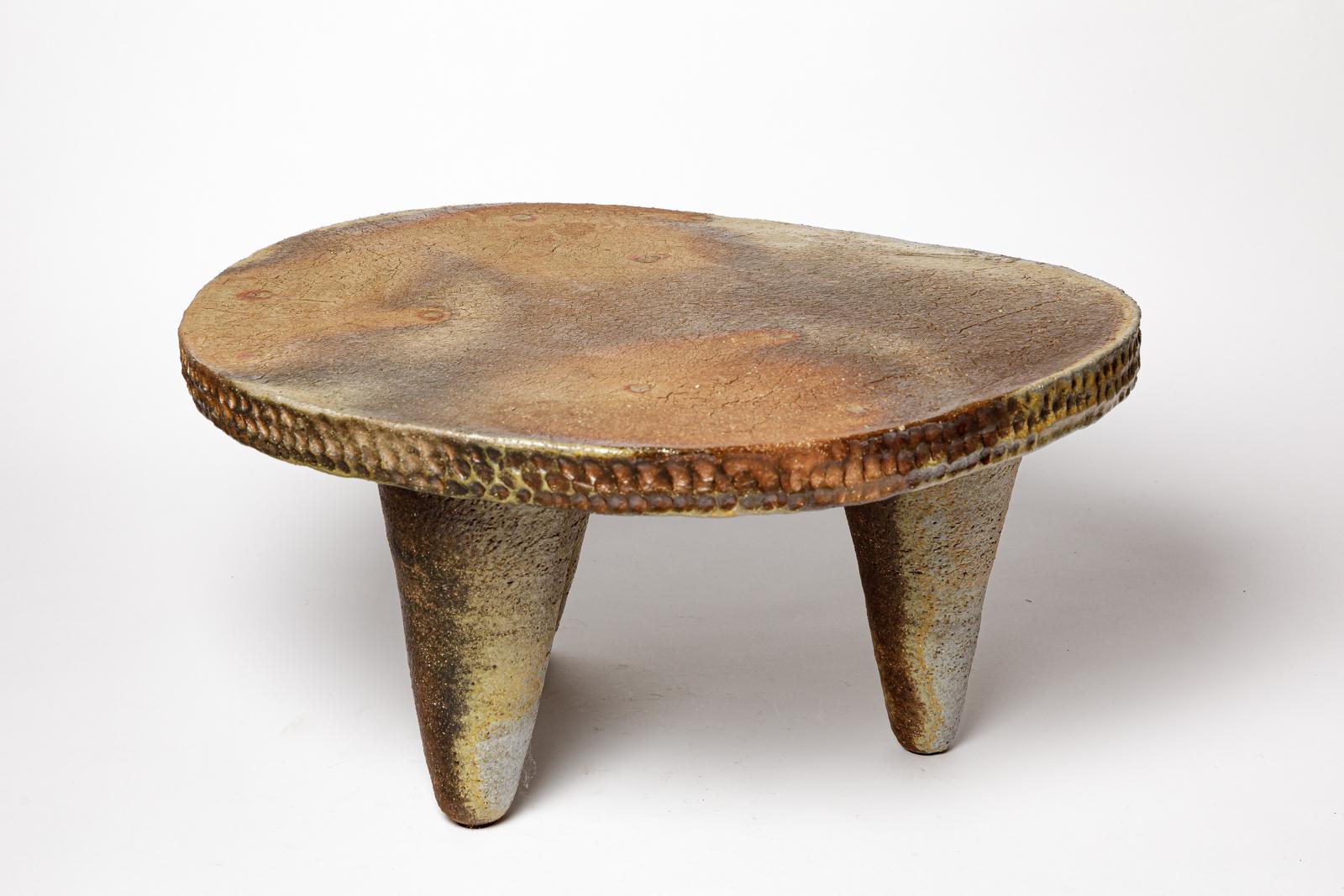Table basse en céramique cuite au bois en grès par Brigitte Chassang Excellent état - En vente à Neuilly-en- sancerre, FR