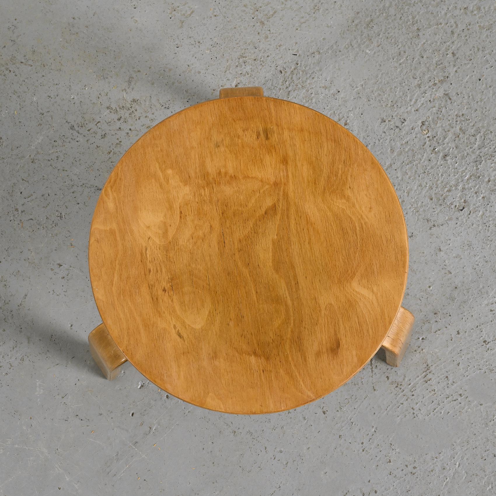 Low Stool by Hans Bellmann, ed. Horgen Glarus, Switzerland, circa 1950 For Sale 5