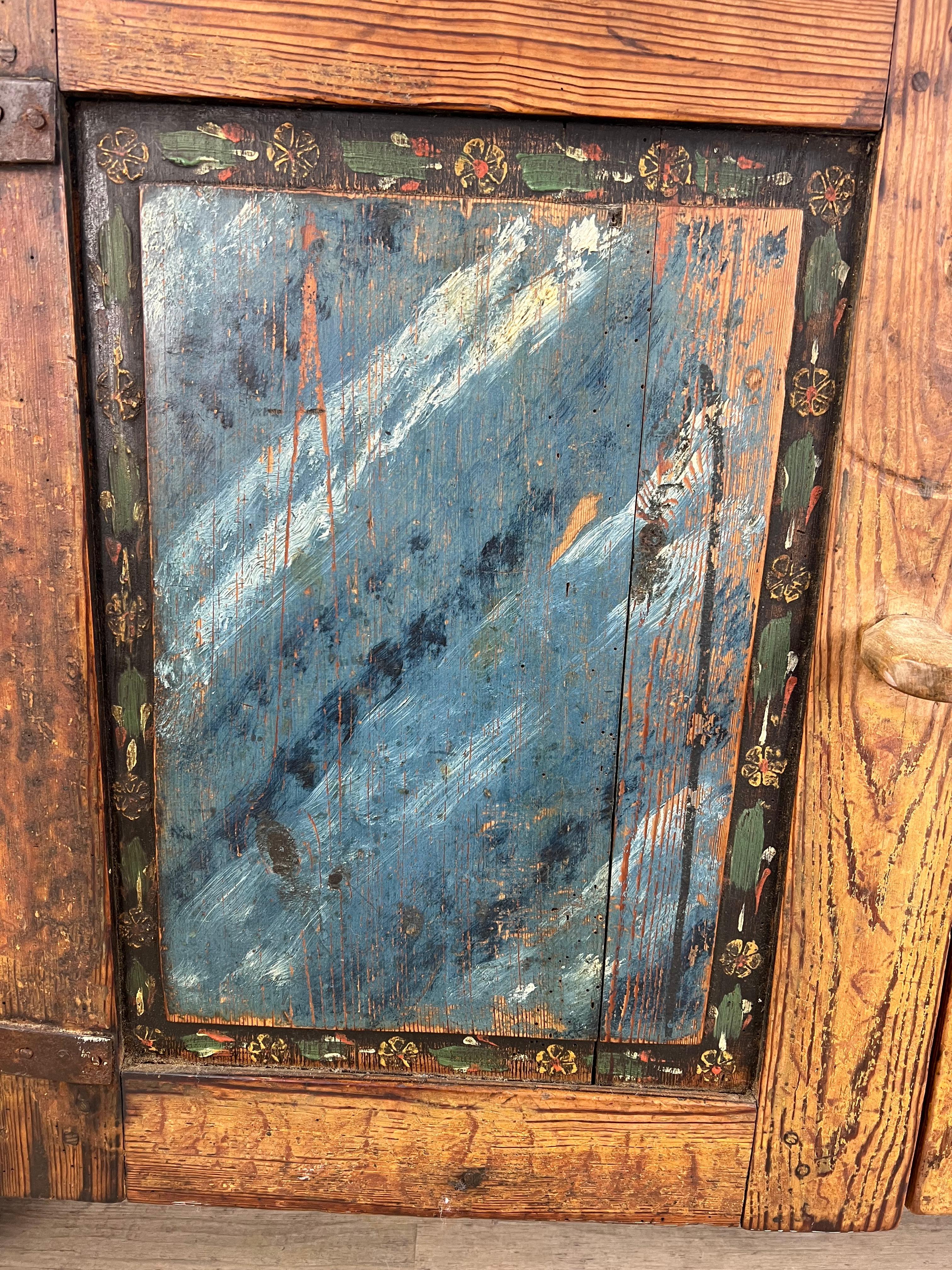 Effet bois Enfilade baroque suédois bas