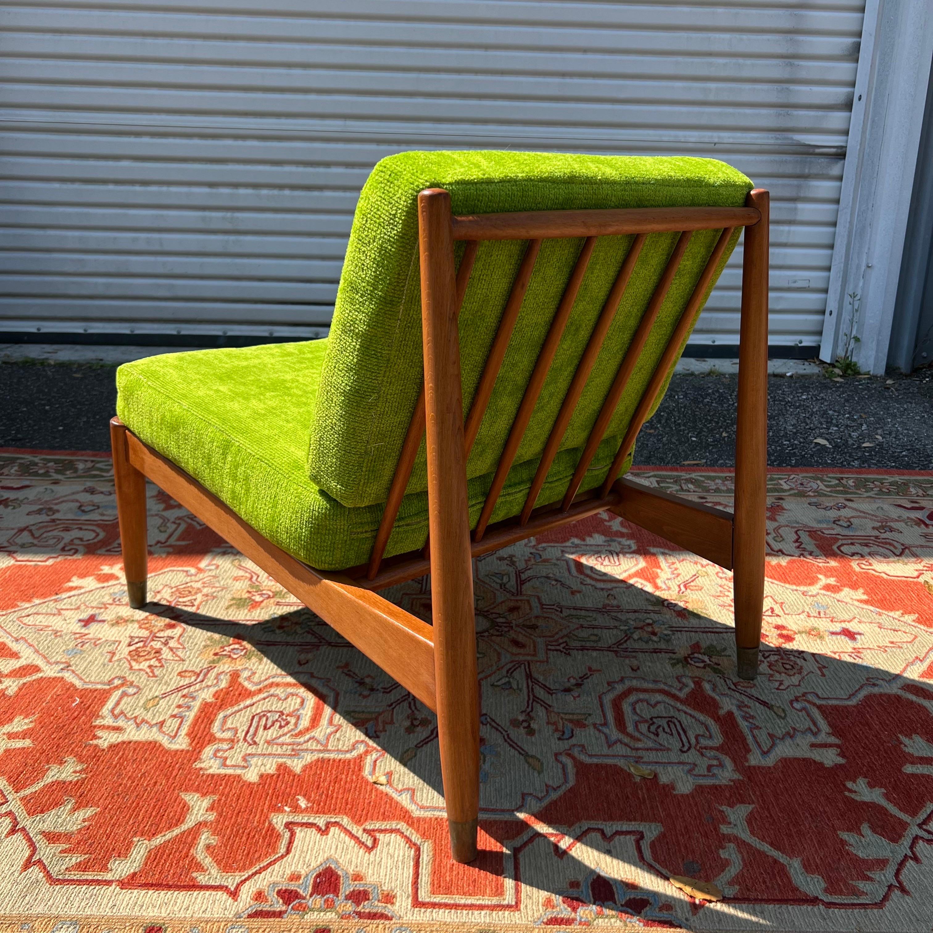 Low Swedish Beech Lounge Chair by Folke Ohlsson for Dux, 1960s For Sale 4