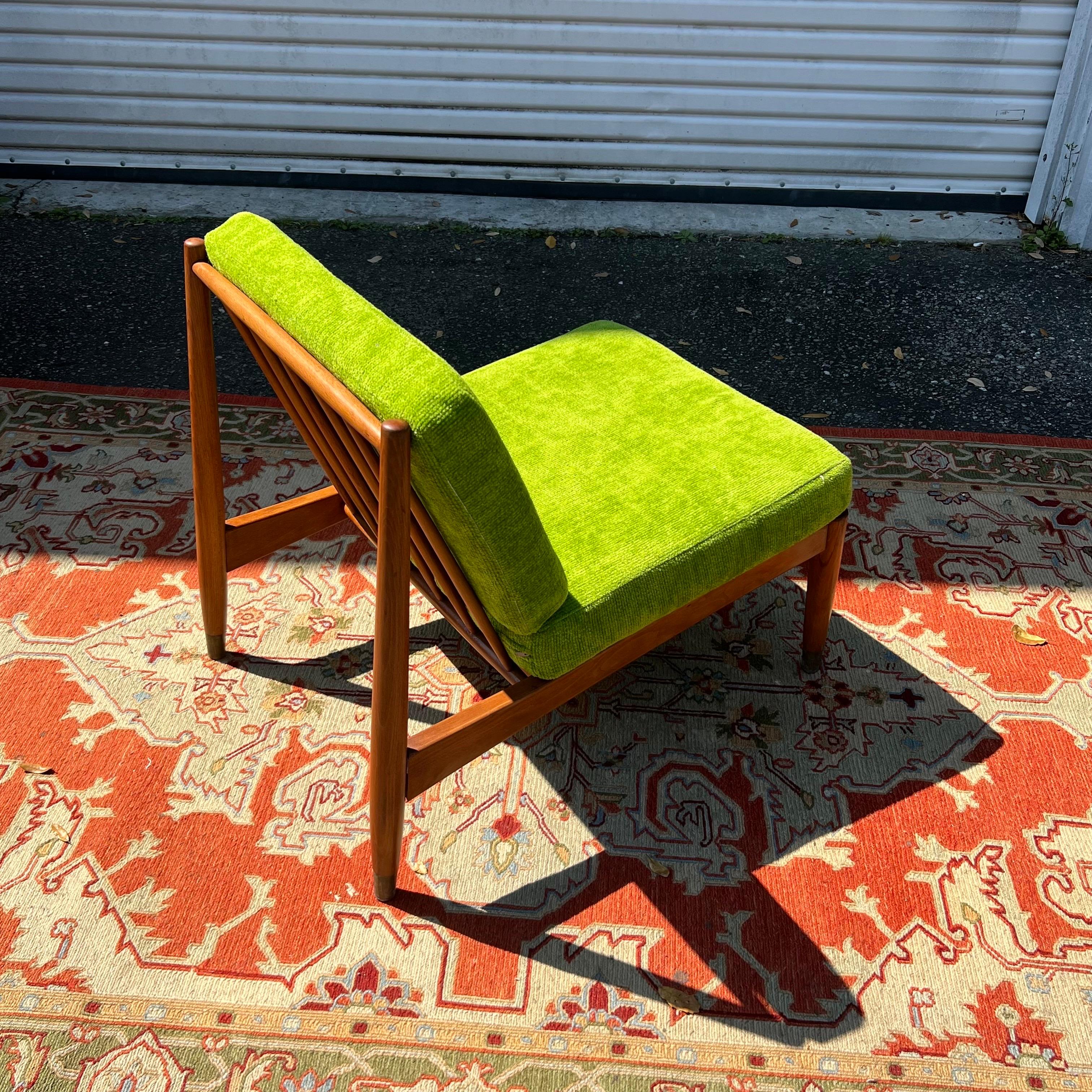 Low Swedish Beech Lounge Chair by Folke Ohlsson for Dux, 1960s For Sale 2