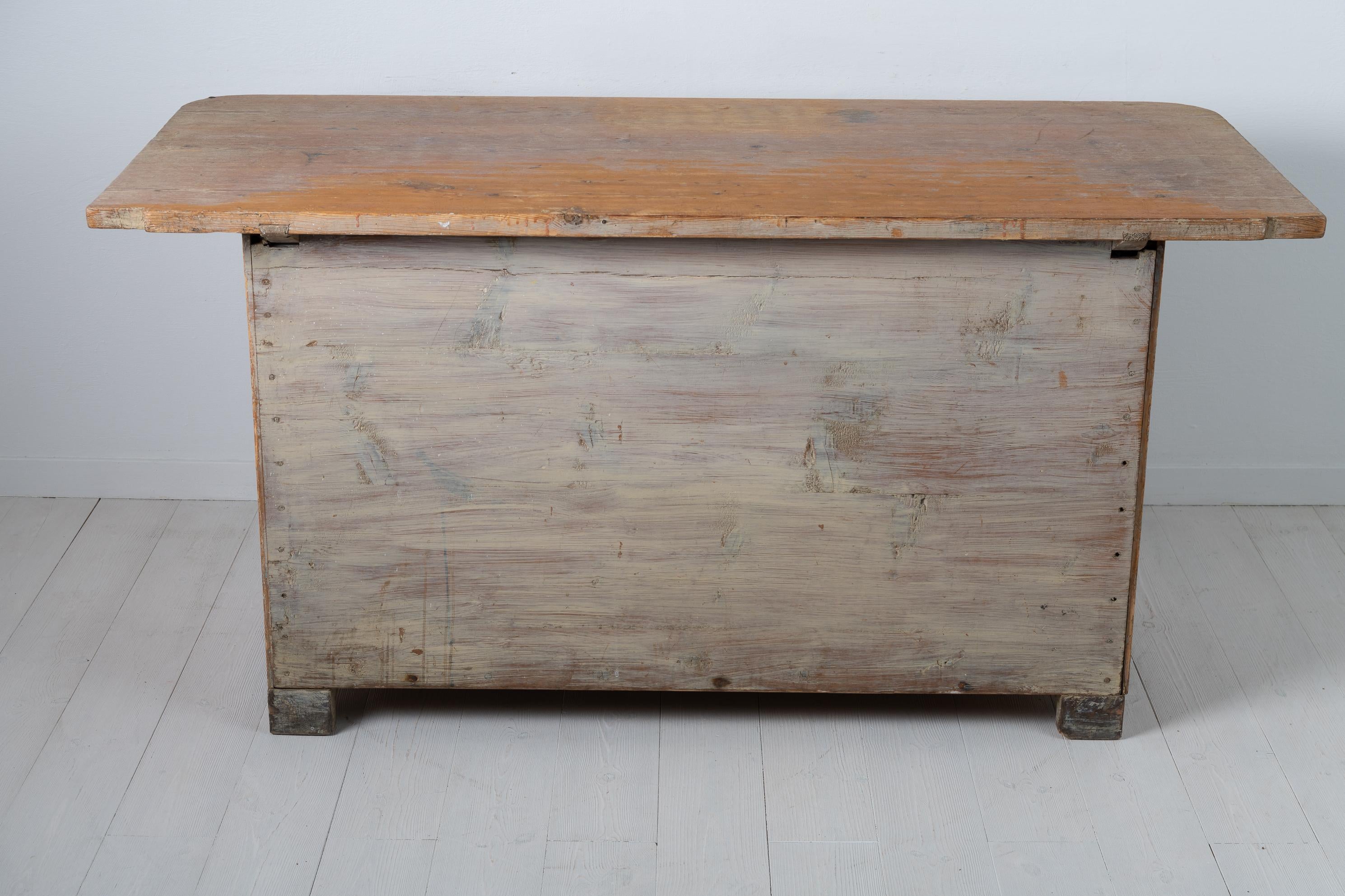 Low Swedish Folk Art Country Pine Sideboard 8