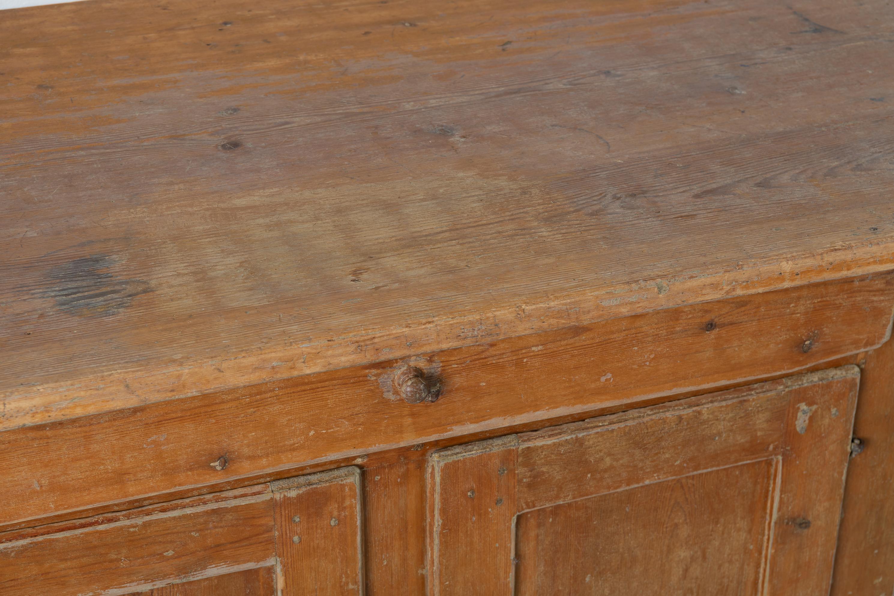 Low Swedish Folk Art Country Pine Sideboard 4