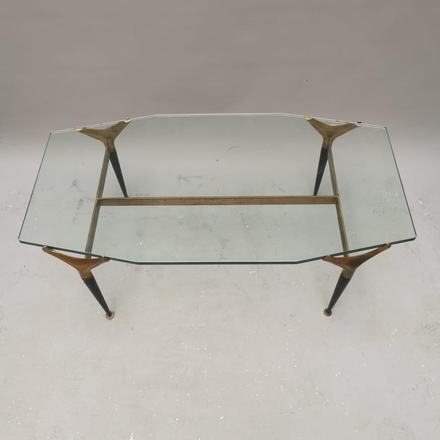 Mid-20th Century Low Table Attributed to Fontanaarte For Sale