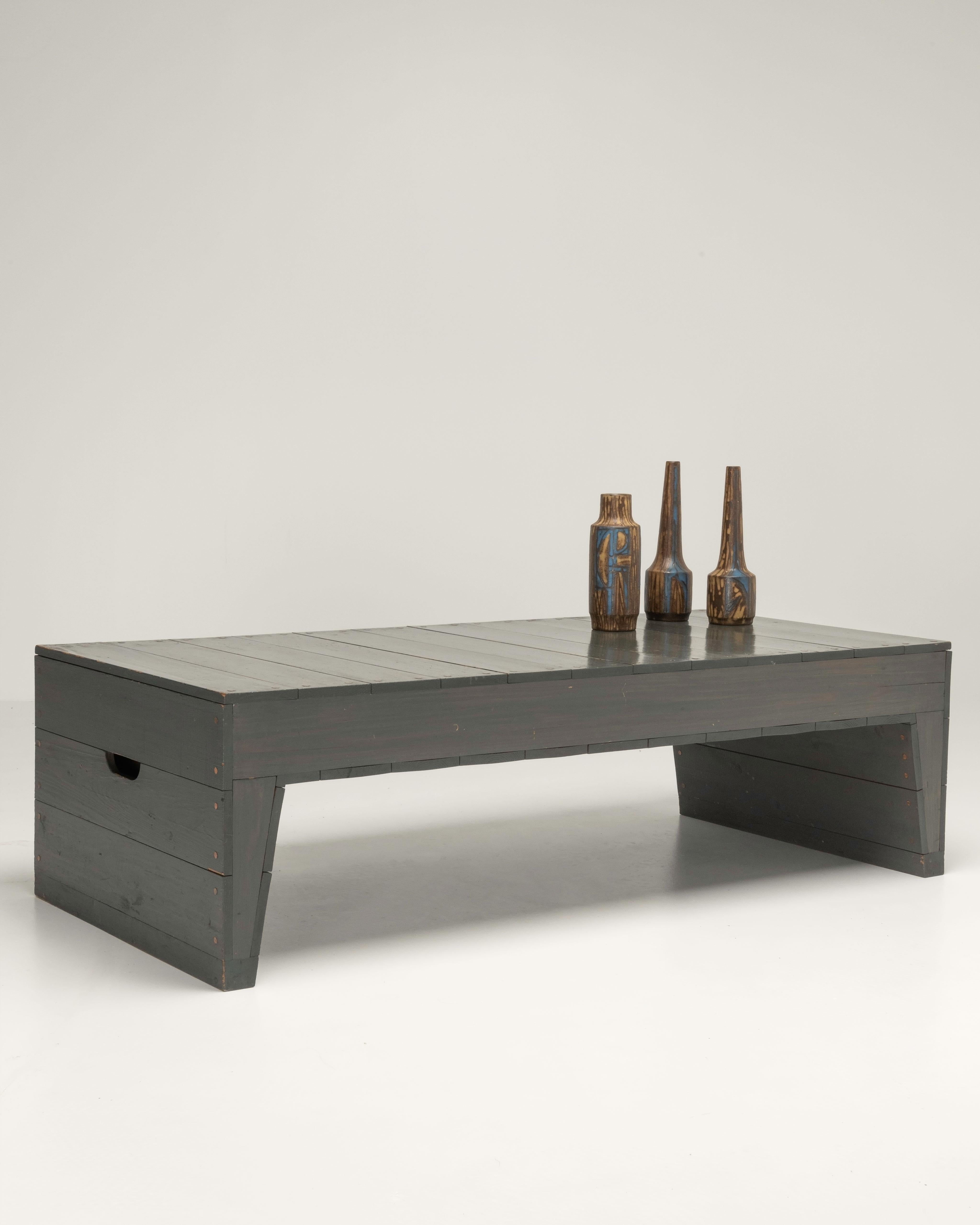 Table basse Bossche School, Dom Hans van der Laan Bon état - En vente à Antwerpen, BE