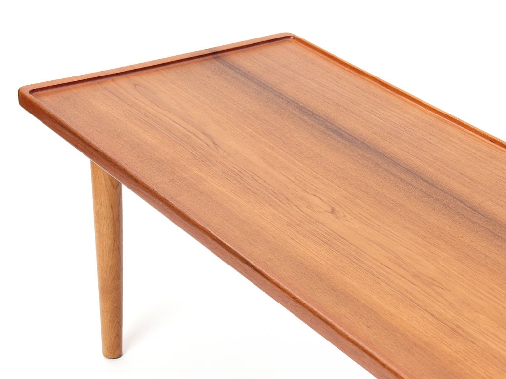 Oak Low Table / Coffee Table by Hans J. Wegner For Sale