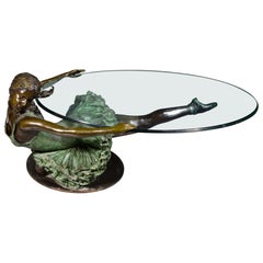 Mesa baja, Bailarina. Bronce, cristal. Siglo XX.