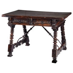 Low Table 'Estrado Table', Walnut, Wrought Iron, Spain, 17th Century