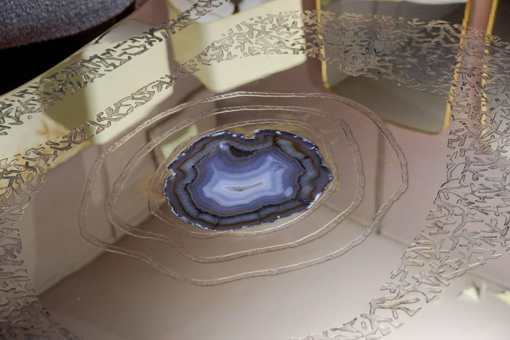 Low Table in Engraved Brass and Agate Stone 1