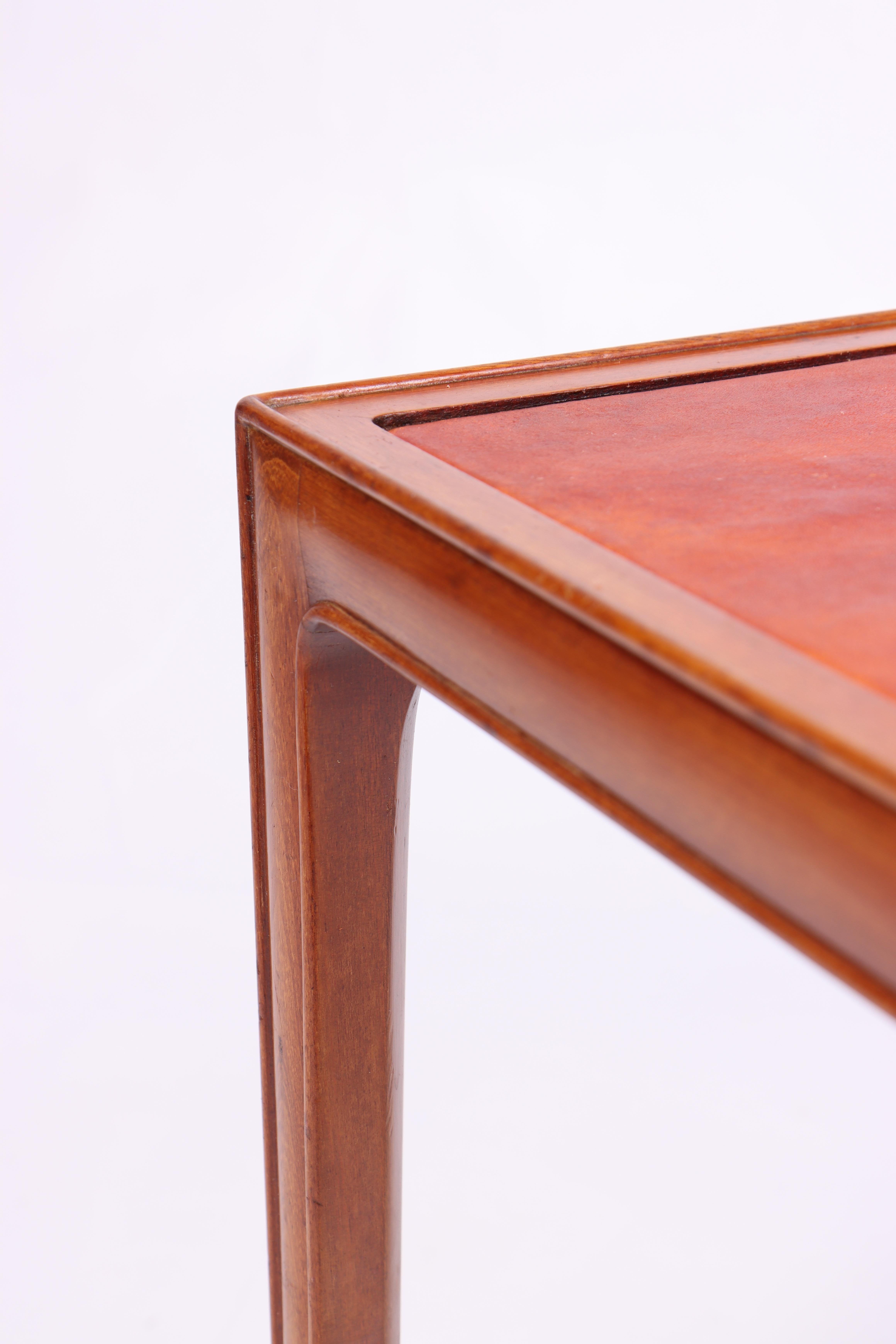 Mid-20th Century Low Table in Mahogany and Patinated Leather, Danish Cabinetmaker 1950s For Sale