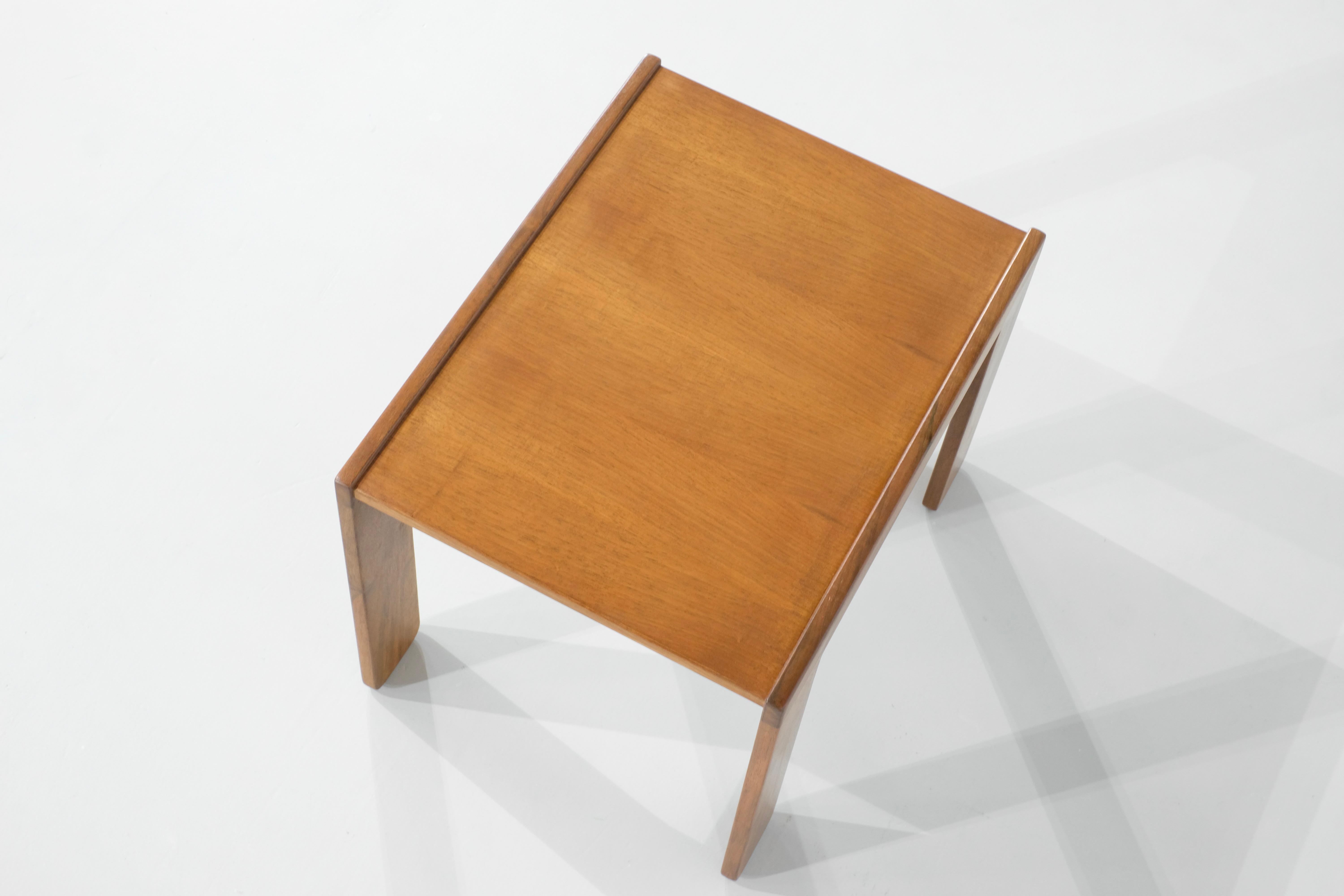 Table basse modèle 777 de Tobia & Afra Scarpa pour Cassina, années 1960. en vente 2