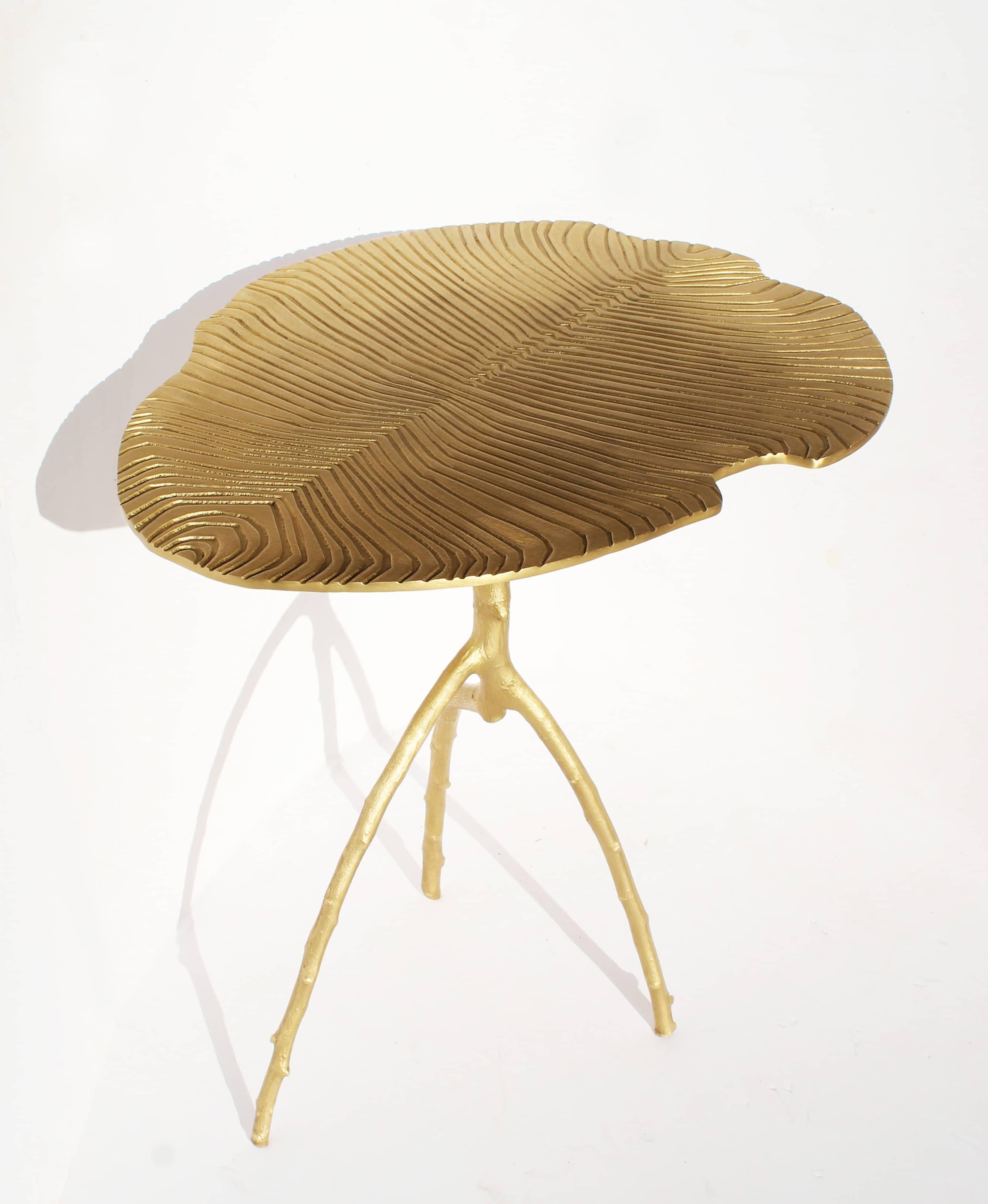 XXIe siècle et contemporain Triptyque de tables basses en bronze doré d'Eric Gizard en vente