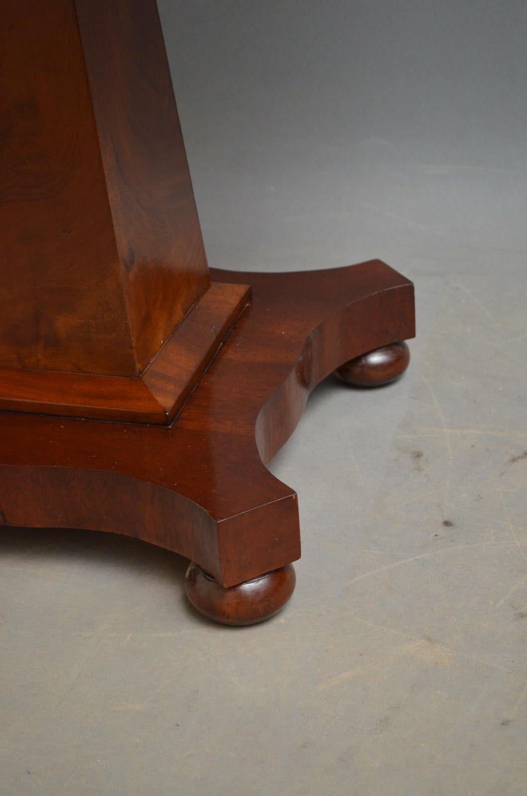 Low William IV Mahogany Work Table 1
