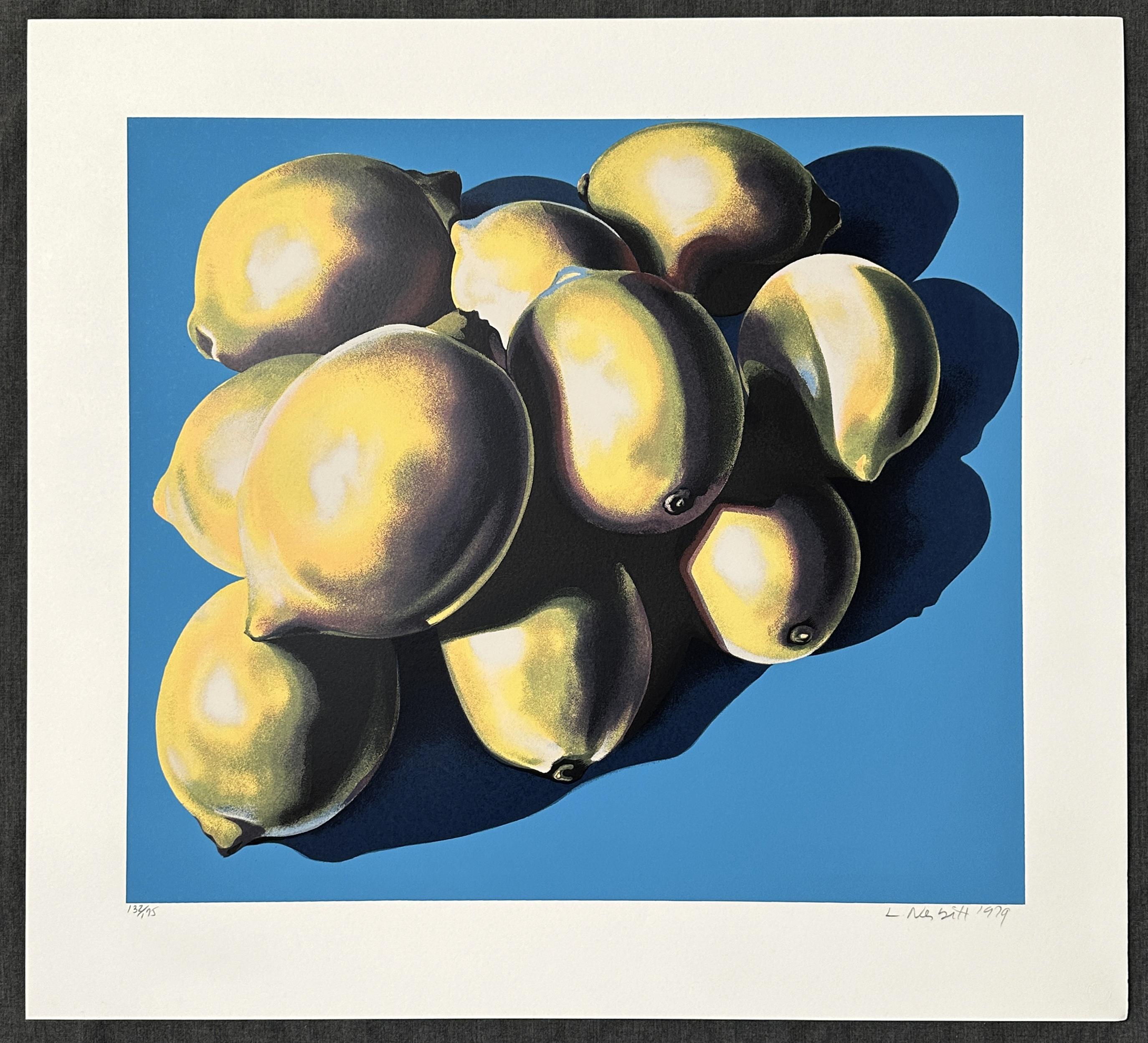 10 Zitronen Signierter Siebdruck in limitierter Auflage  – Print von Lowell Nesbitt
