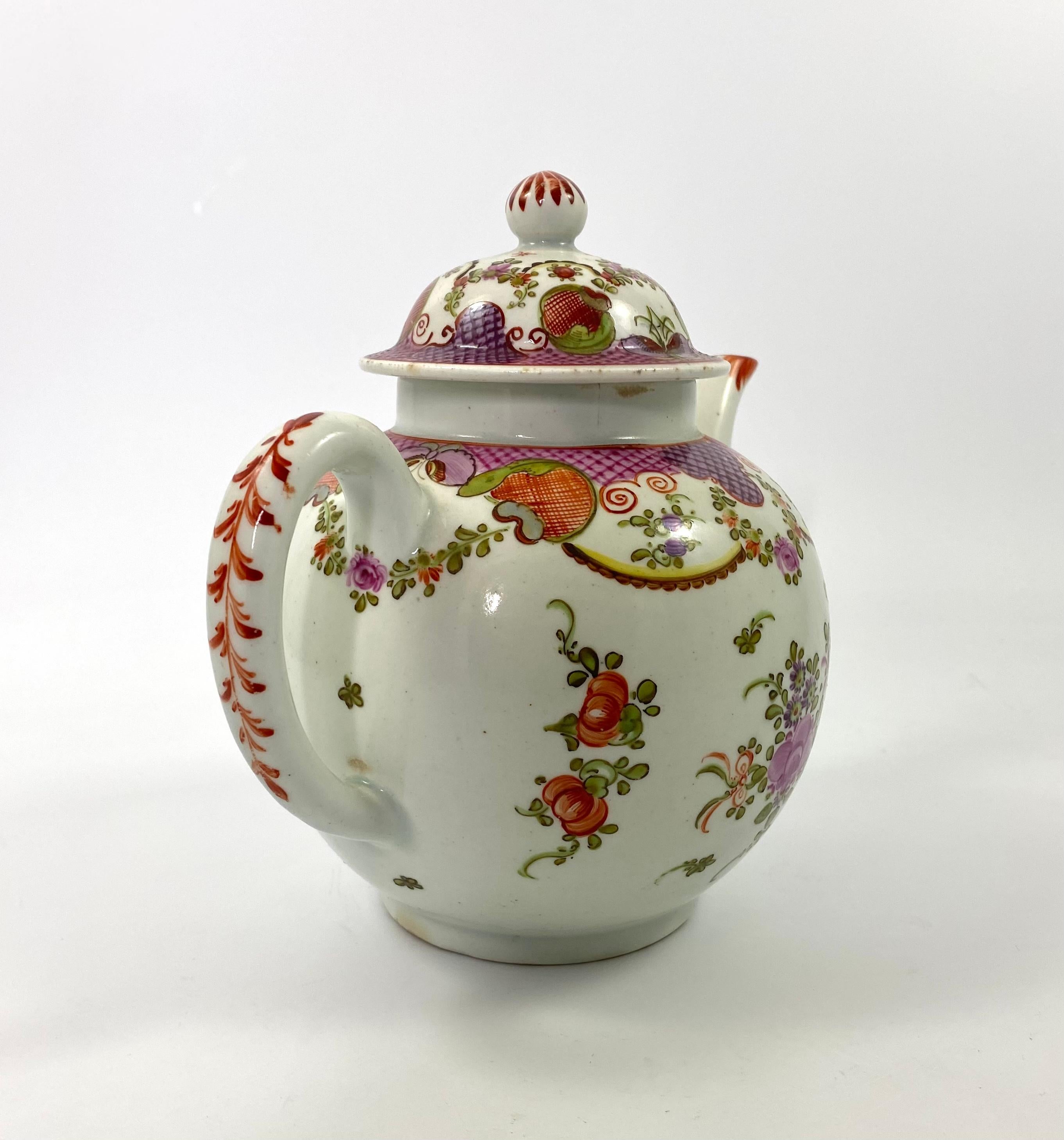Georgian Lowestoft Porcelain Teapot, Curtis Pattern, c.1785